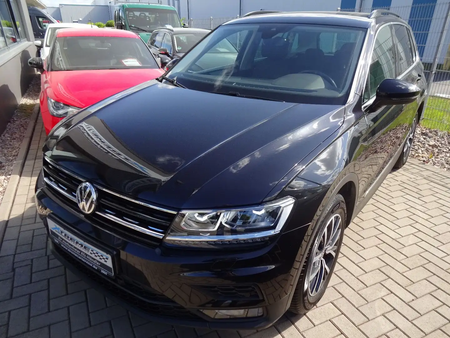 Volkswagen Tiguan 1.5 TSI ACT Comfortline DSG/LED/Fin. 3,99 Nero - 2
