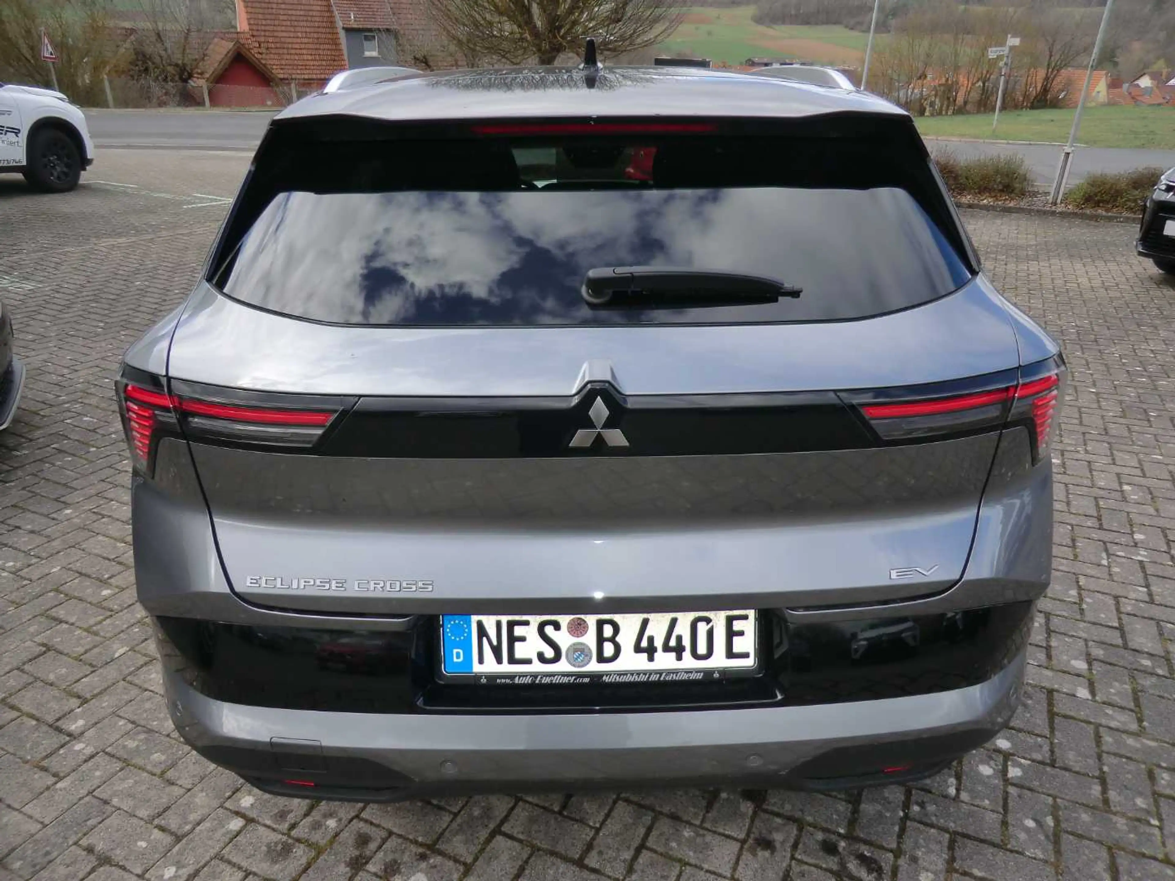 Mitsubishi Eclipse Cross Diamant TOP Luxury 87 kWh (22kW) — photo 4