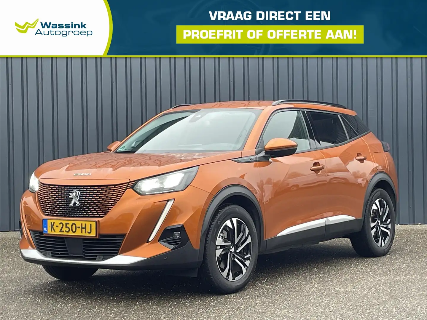 Peugeot e-2008 EV 50kWh 136pk Allure I Navigatie I Parkeerhulp I Pomarańczowy - 1