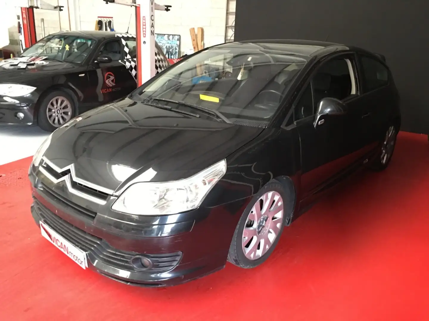 Citroen C4 Coupé 2.0i 16v VTS 180 Noir - 2