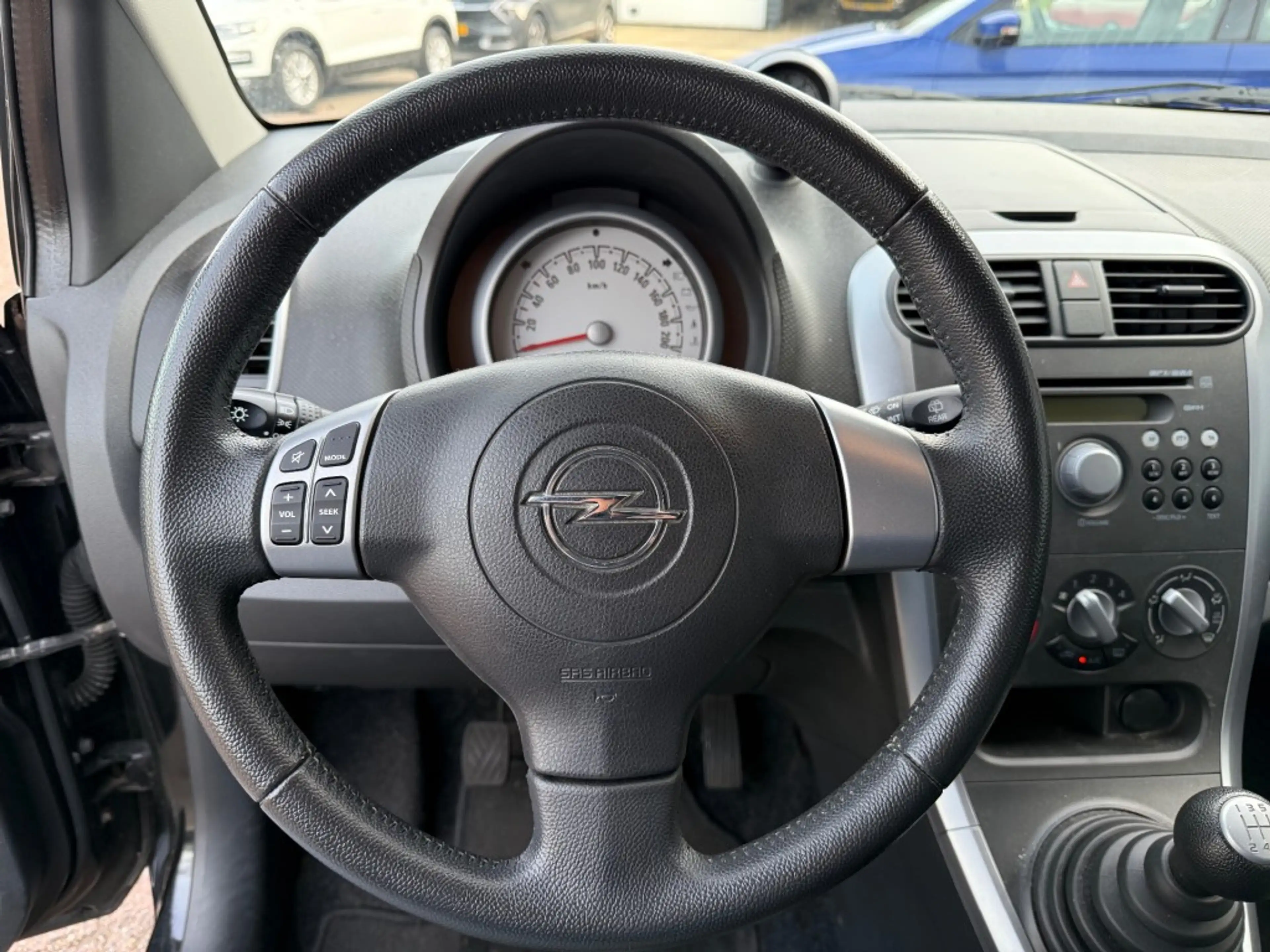 Opel Agila 1.0 EDITION 5-DRS HOGE INSTAP & EEN HOGE ZIT 1E EI — photo 27