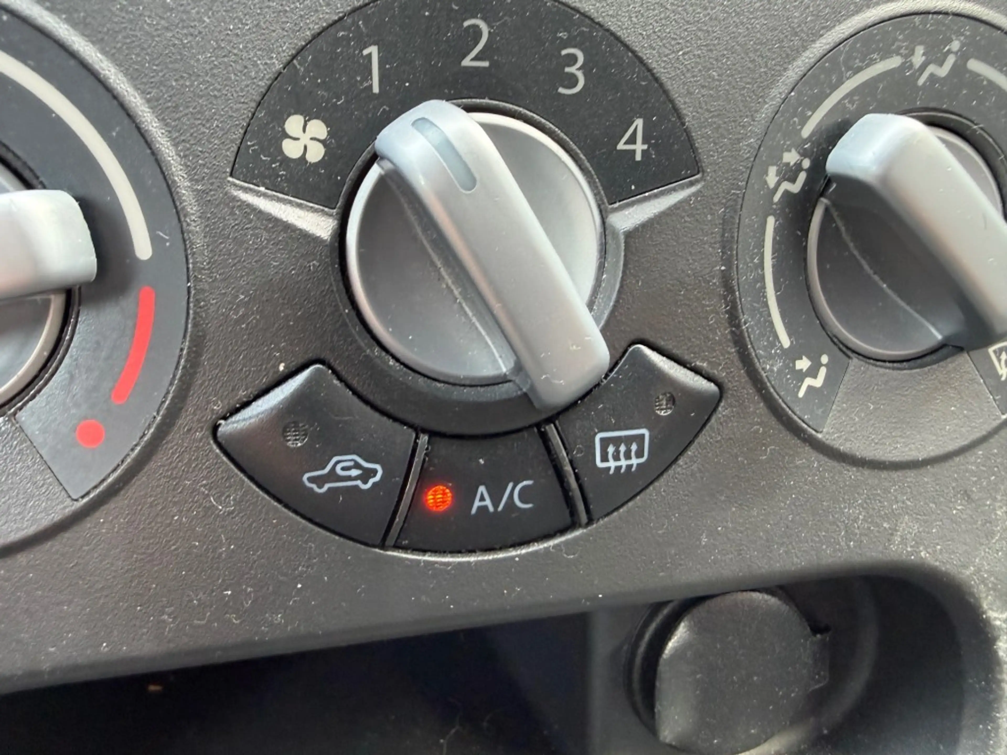 Opel Agila 1.0 EDITION 5-DRS HOGE INSTAP & EEN HOGE ZIT 1E EI — photo 32