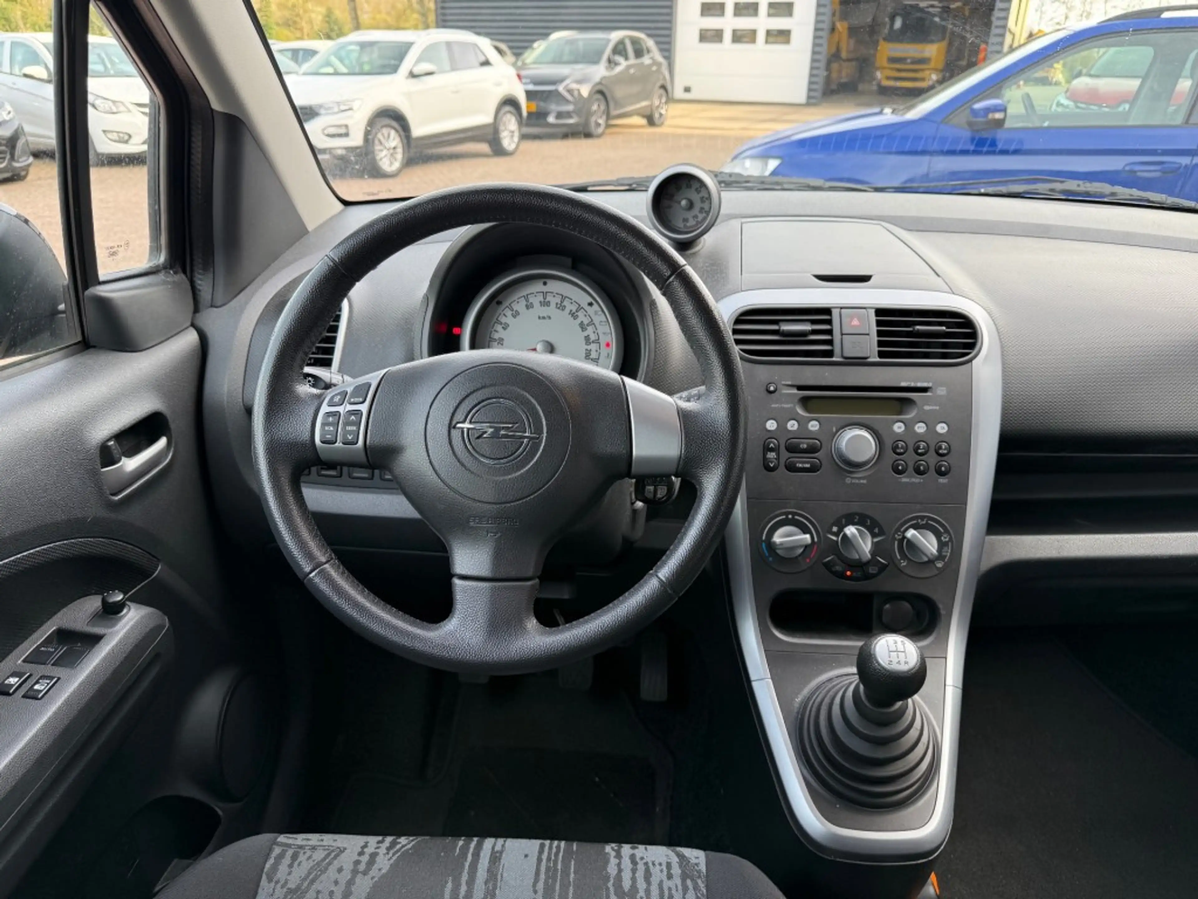 Opel Agila 1.0 EDITION 5-DRS HOGE INSTAP & EEN HOGE ZIT 1E EI — photo 5