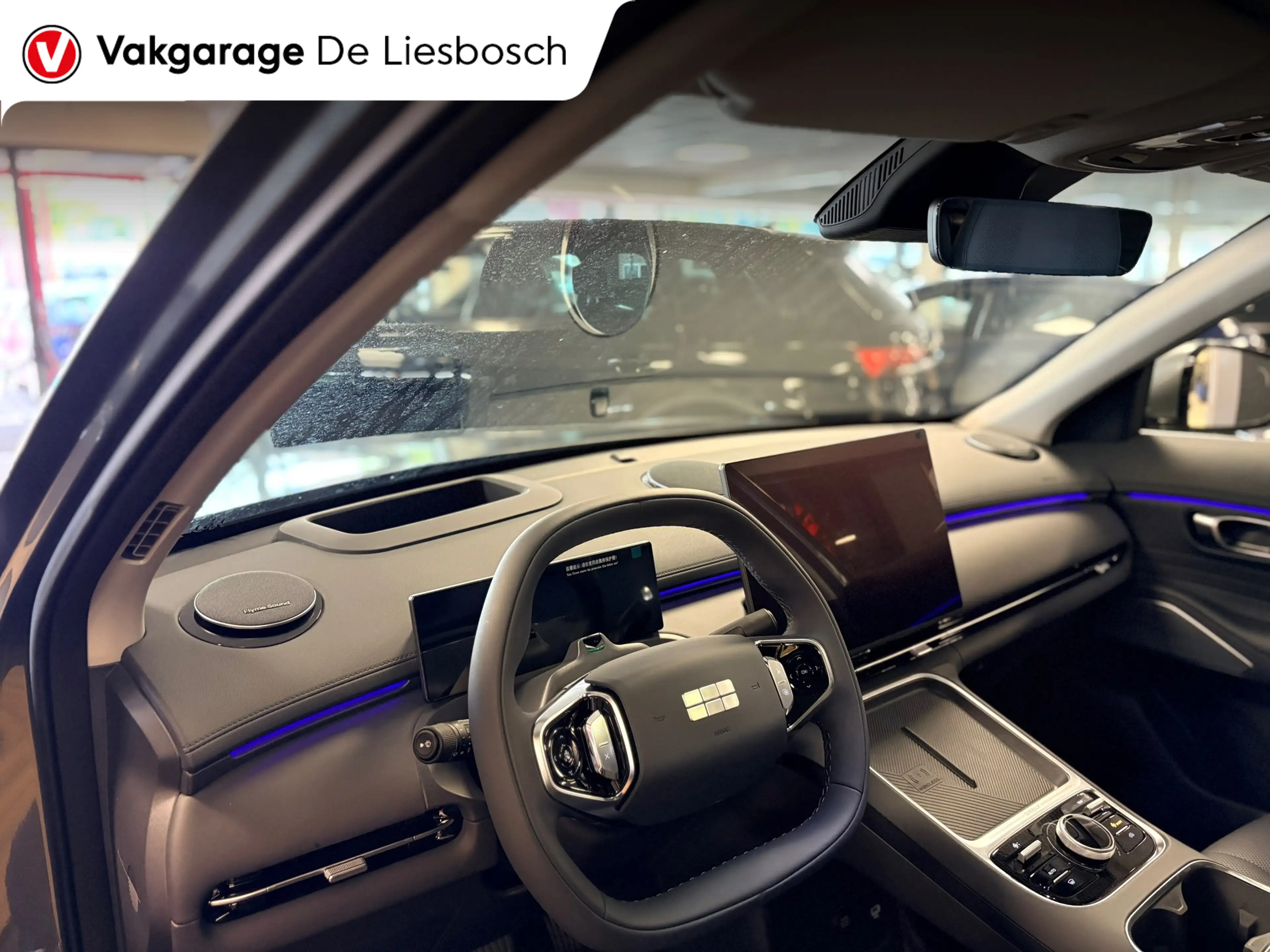 Geely Starray EM-i 1.5 Max+ 262PK/long range/30kwh/wltp 136km/pano/he — photo 10