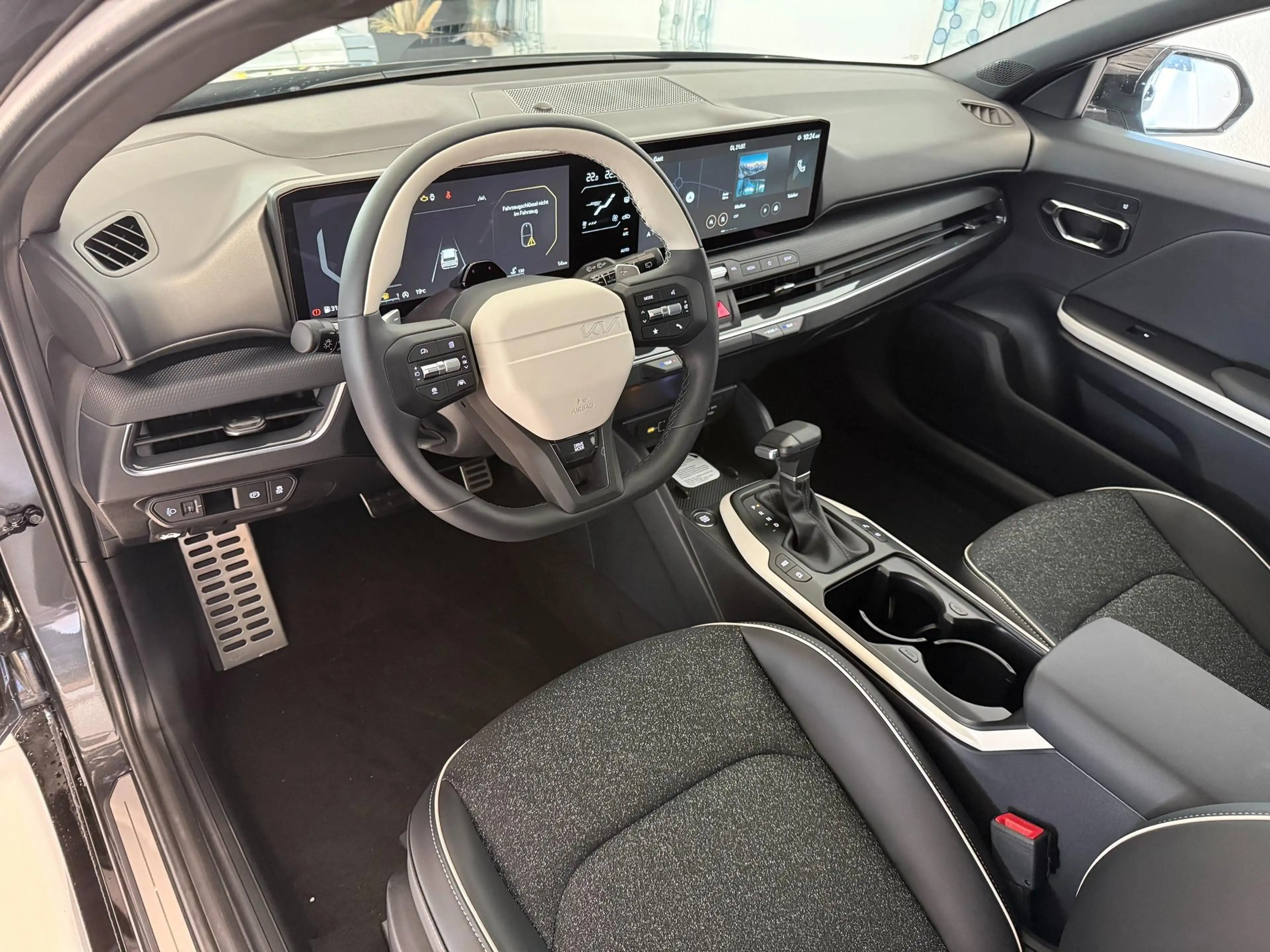 Kia K4 Sport 1,6 T-GDI LP 7DCT 110 kW (150 PS) GT-Line... — photo 8
