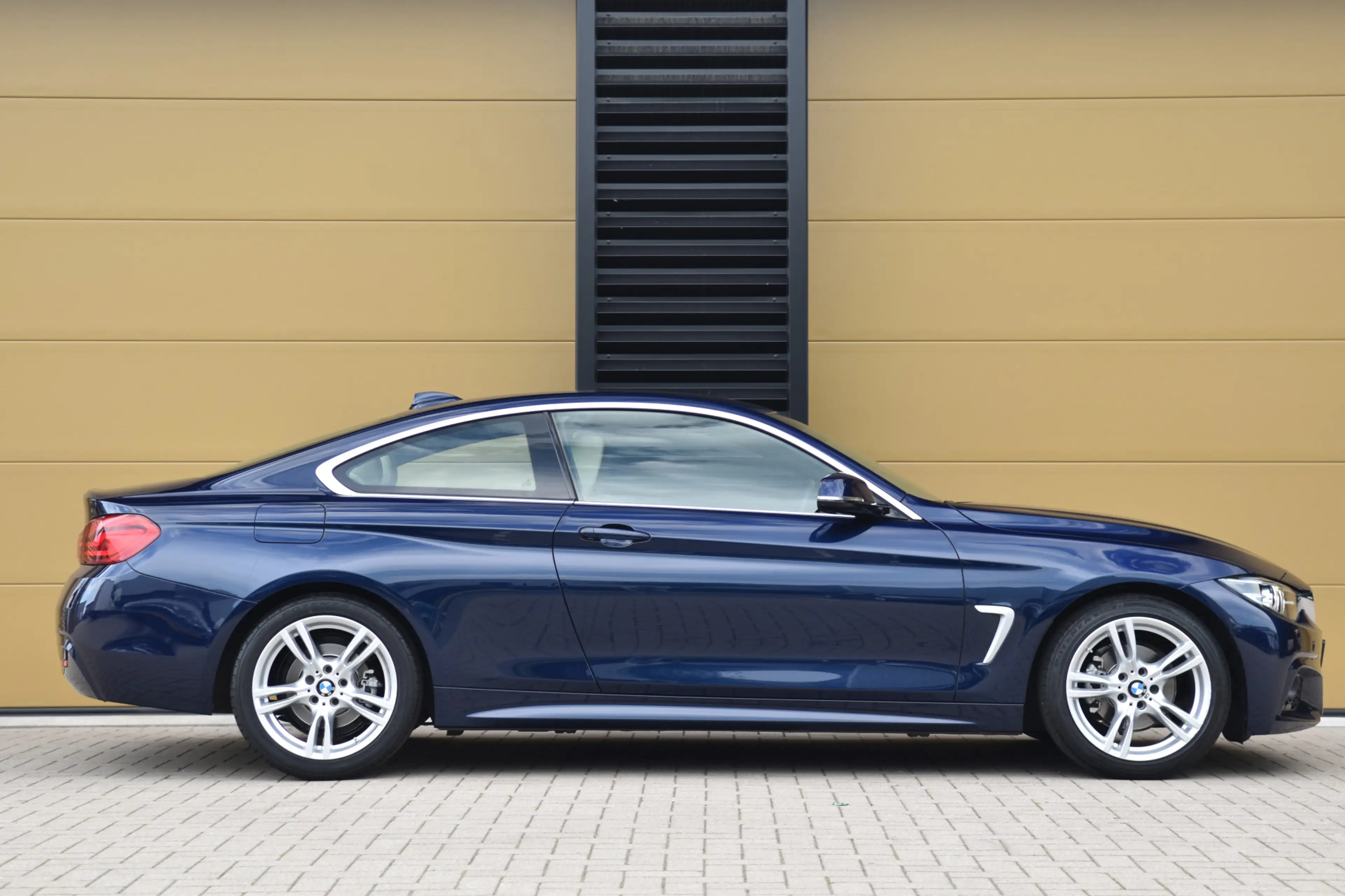 BMW 418 4-serie Coupé 418i High Executive * M-Pakket * Sto — photo 4