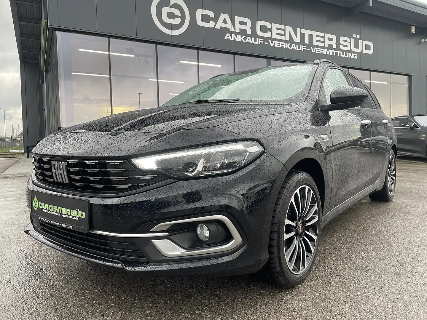 Fiat Tipo MultiJet 130 SCR City Life Schwarz - 1