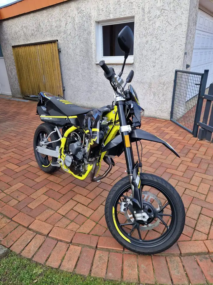 Swm RS 125 R