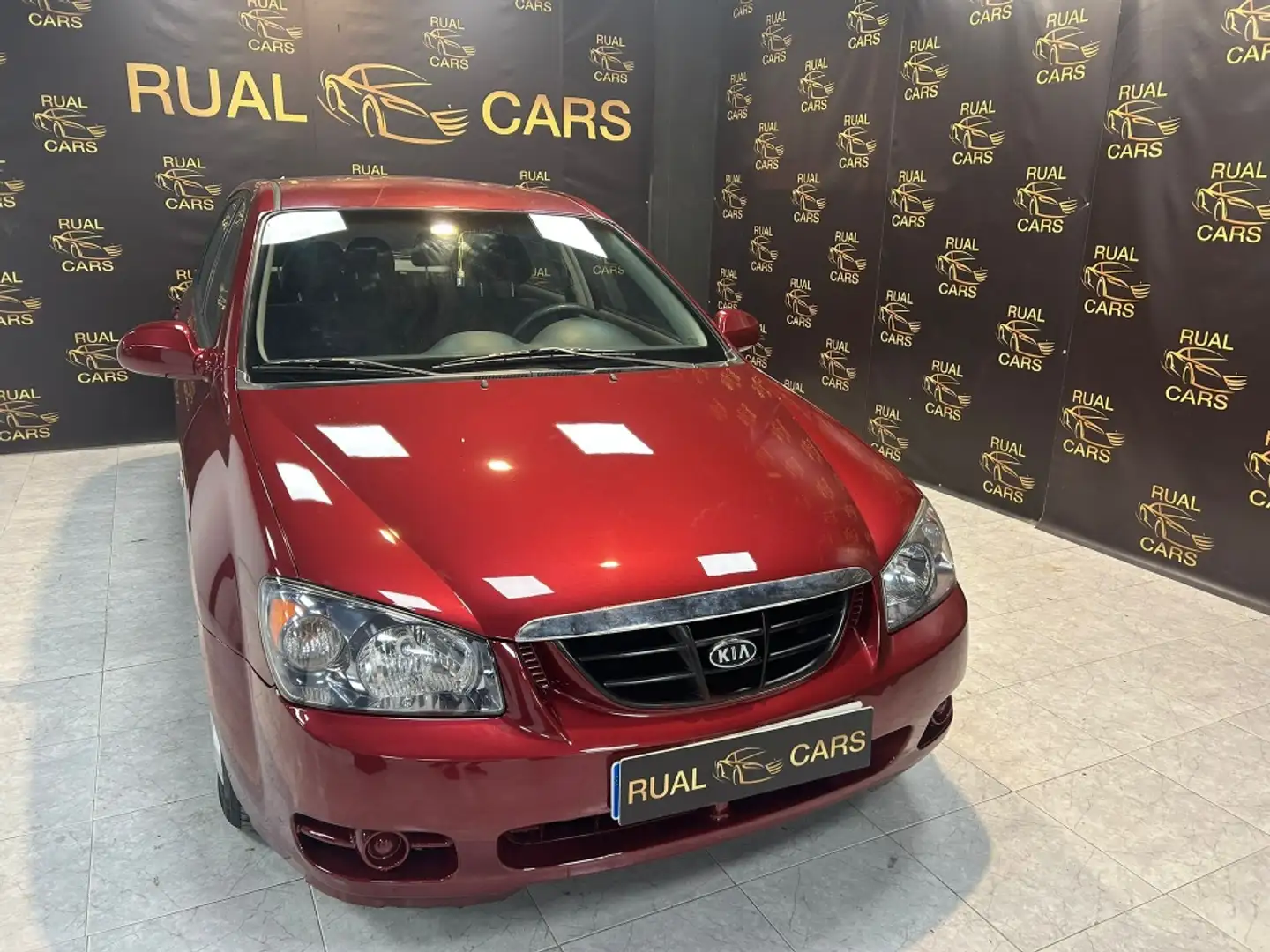 Kia Cerato 2.0CRDI EX Mor - 2