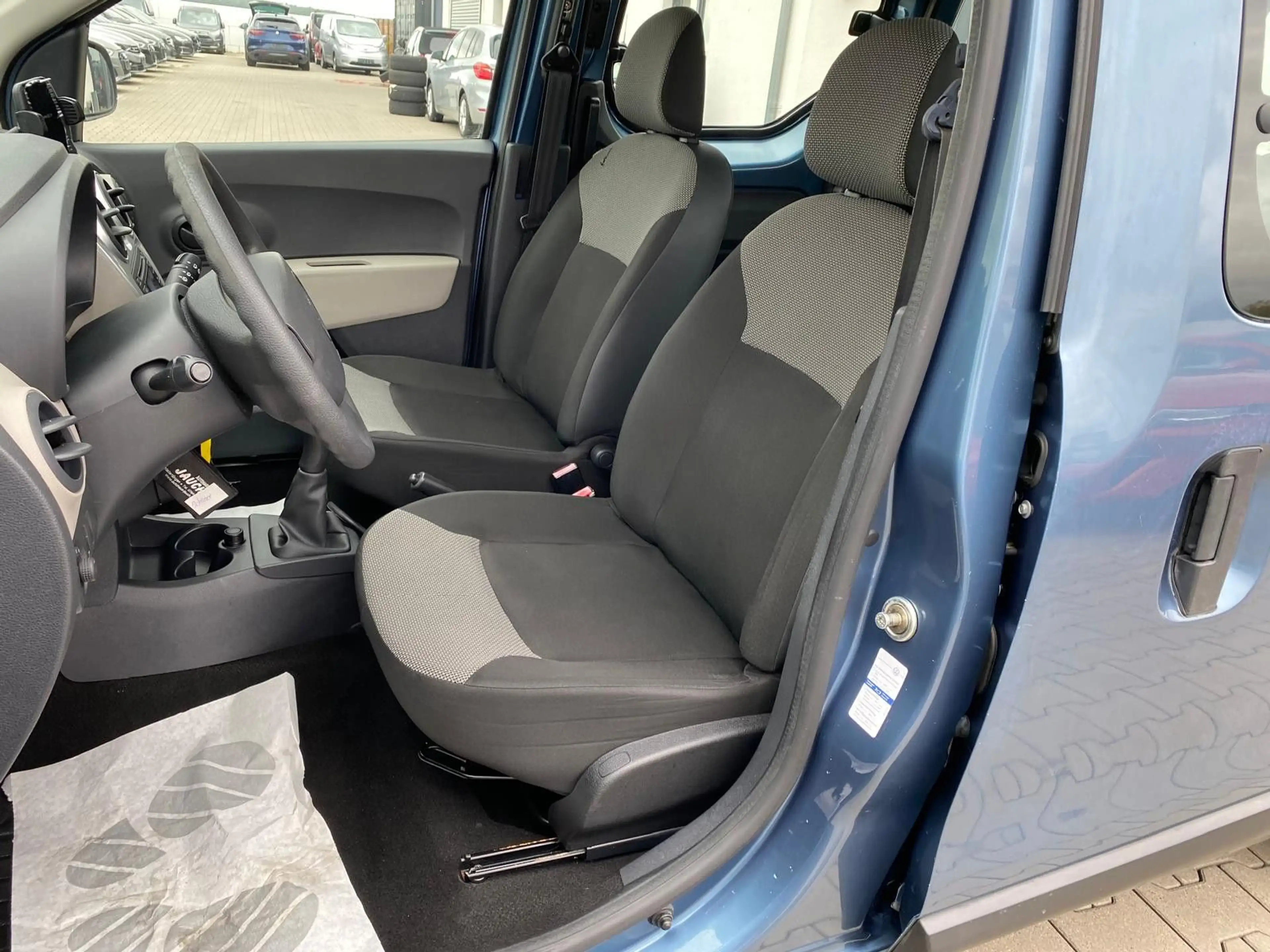 Dacia Dokker Ambiance/AHK/TÜV 07/2028 — photo 15
