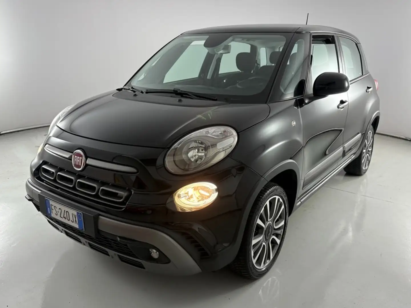 Fiat 500L L 1.4 T-Jet Trekking Nero - 1