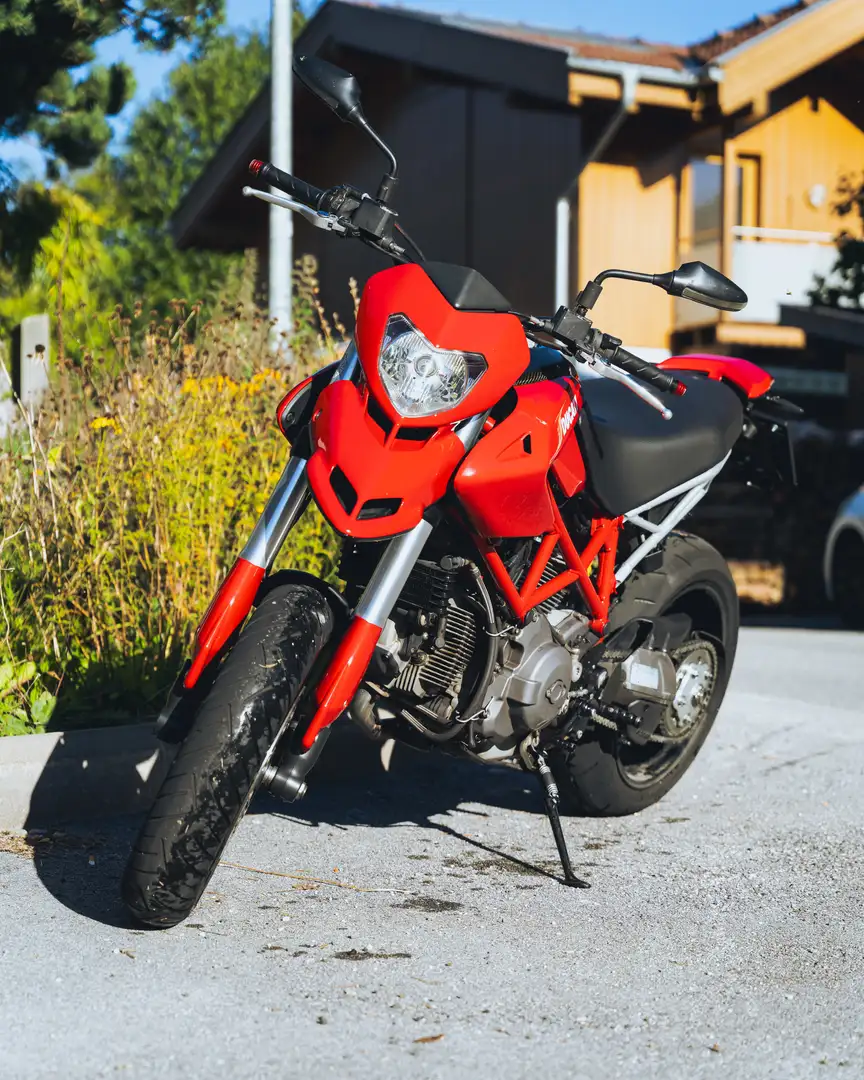Ducati Hypermotard 796 Rot - 2