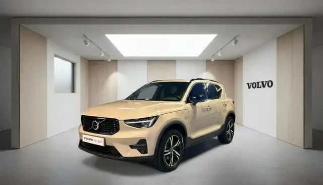 Volvo XC40 B3 Plus Aut.