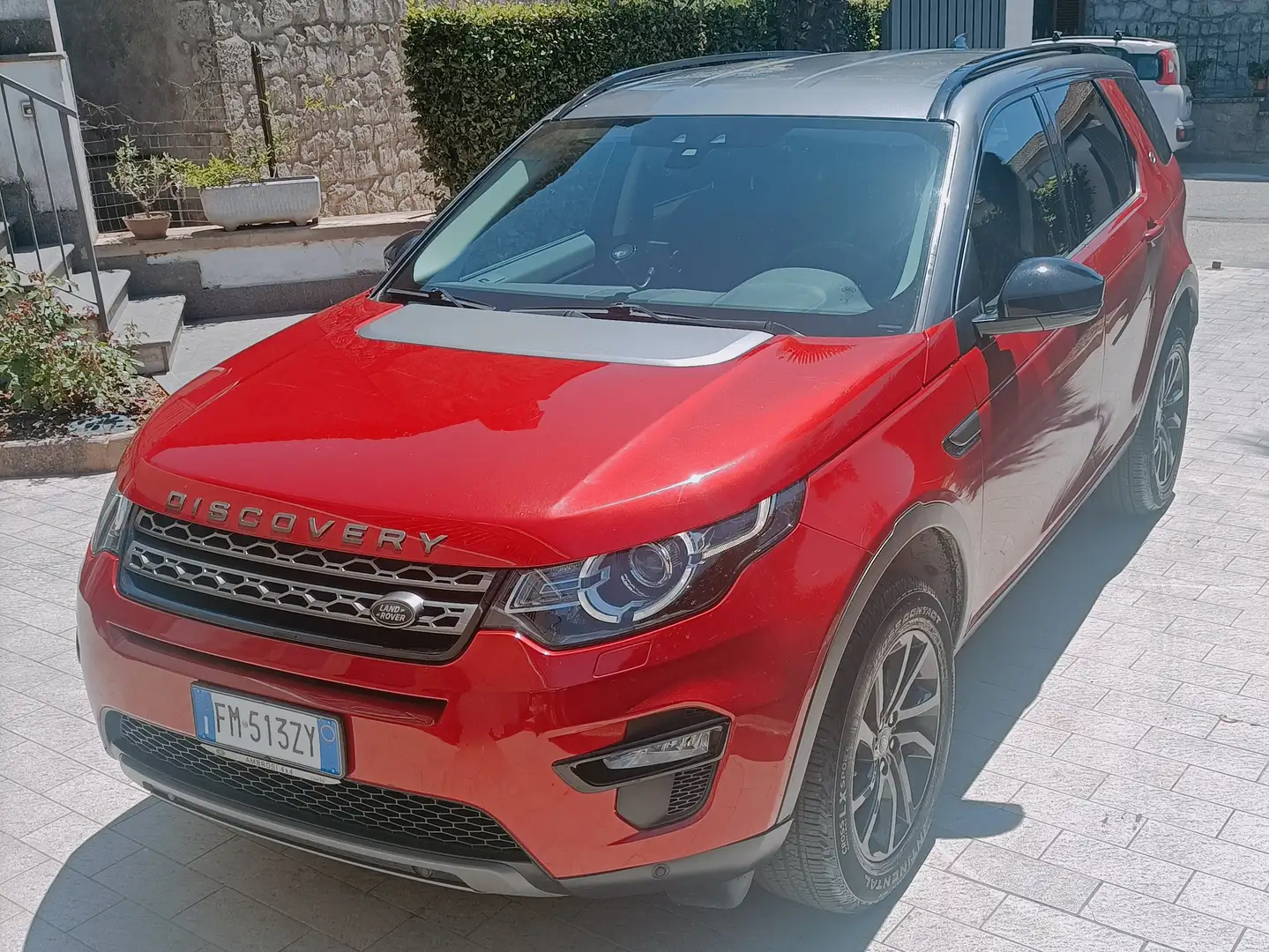 Land Rover Discovery Sport Discovery Sport 2.0 td4 HSE awd 150cv Roşu - 1