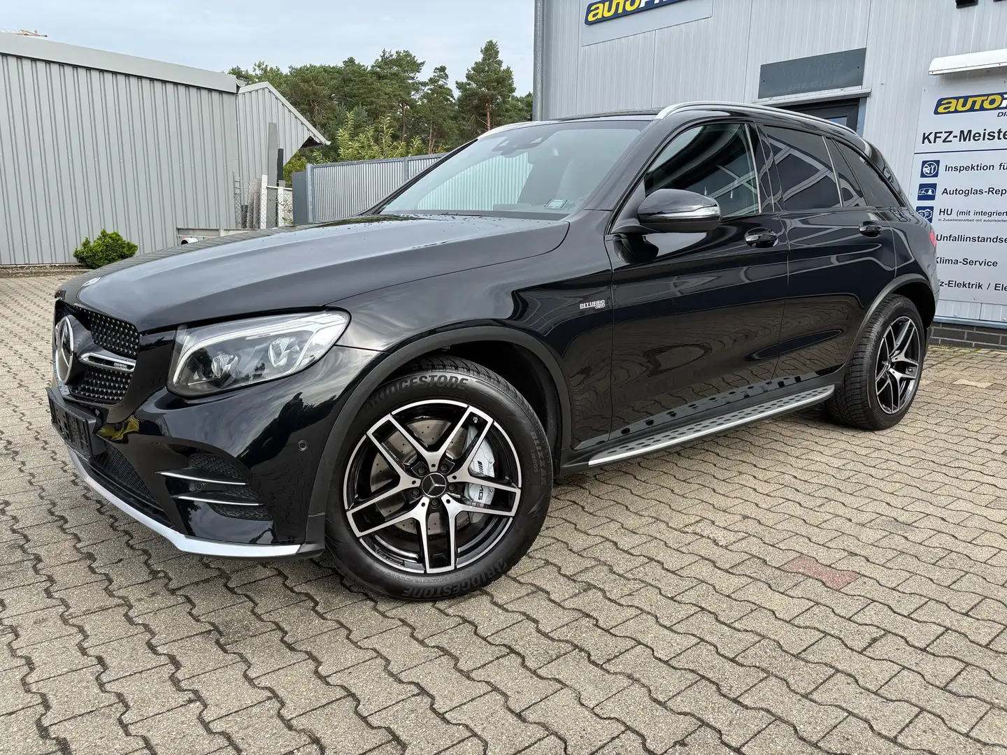 Mercedes-Benz GLC 43 AMG GLC 43 AMG 4Matic (253.964) *AHK* Schwarz - 2