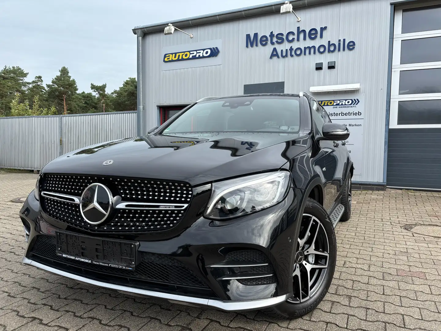 Mercedes-Benz GLC 43 AMG GLC 43 AMG 4Matic (253.964) *AHK* Schwarz - 1