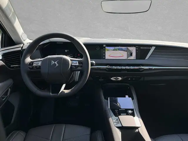 DS Automobiles DS 4 view 7