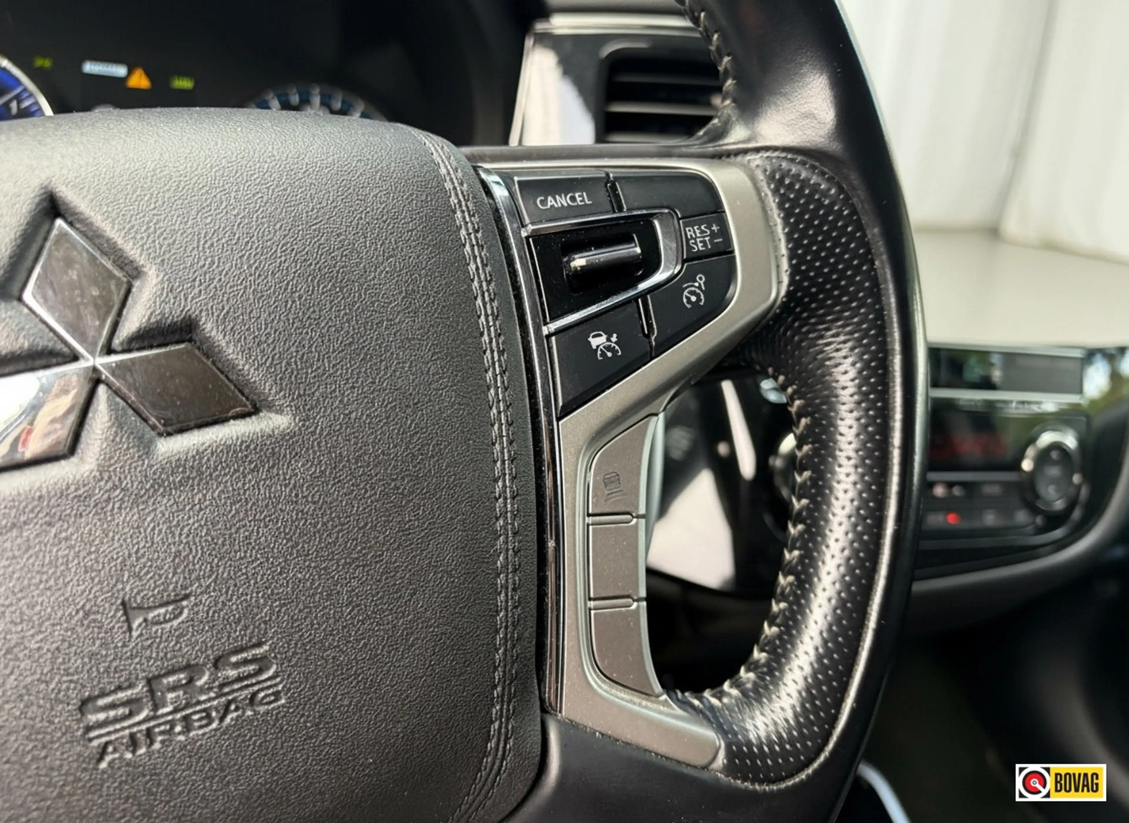 Mitsubishi Outlander 2.4 PHEV Pure+ CARPLAY DODEHOEKDETECTIE KEYLESS — photo 20