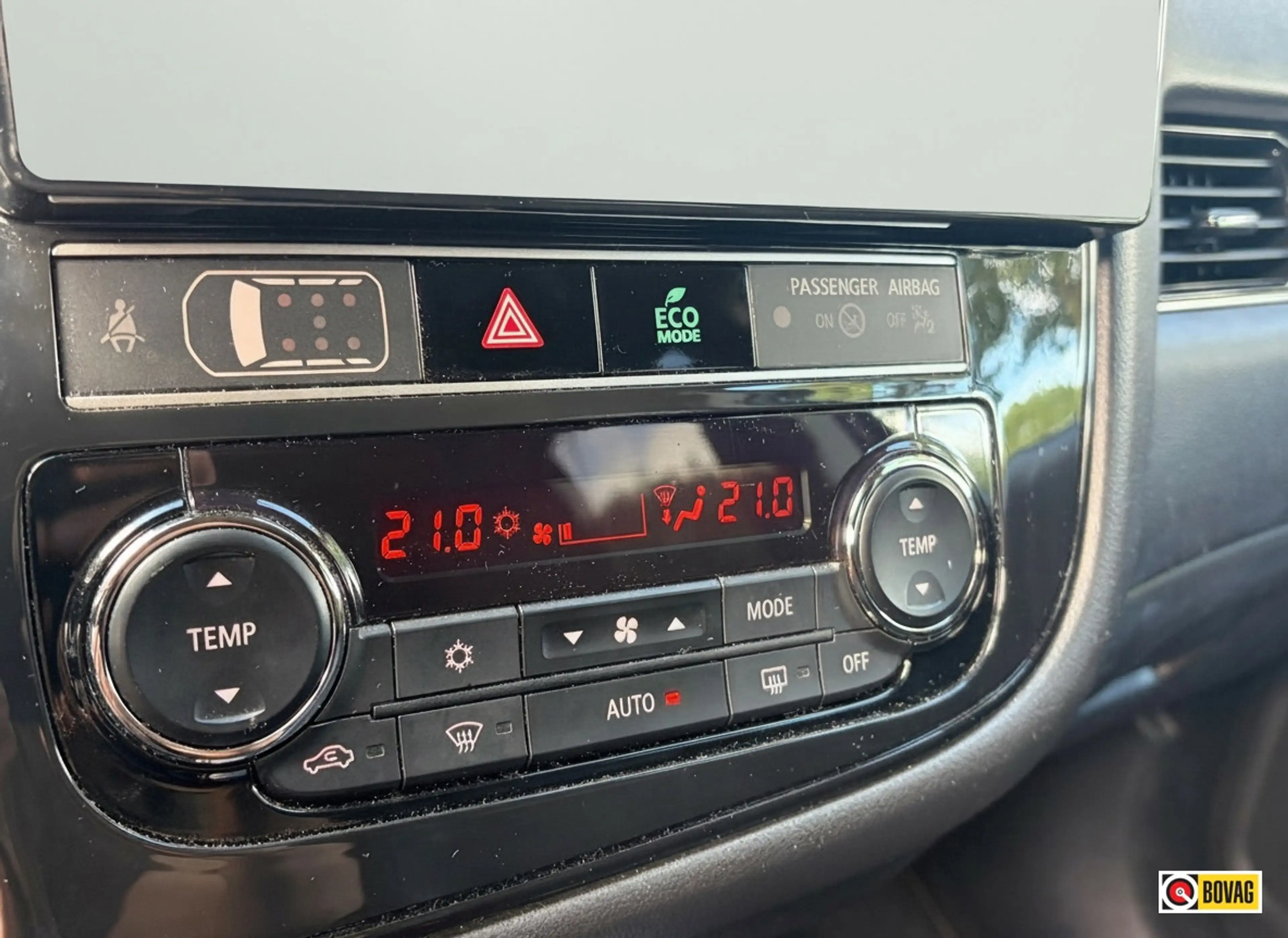 Mitsubishi Outlander 2.4 PHEV Pure+ CARPLAY DODEHOEKDETECTIE KEYLESS — photo 25