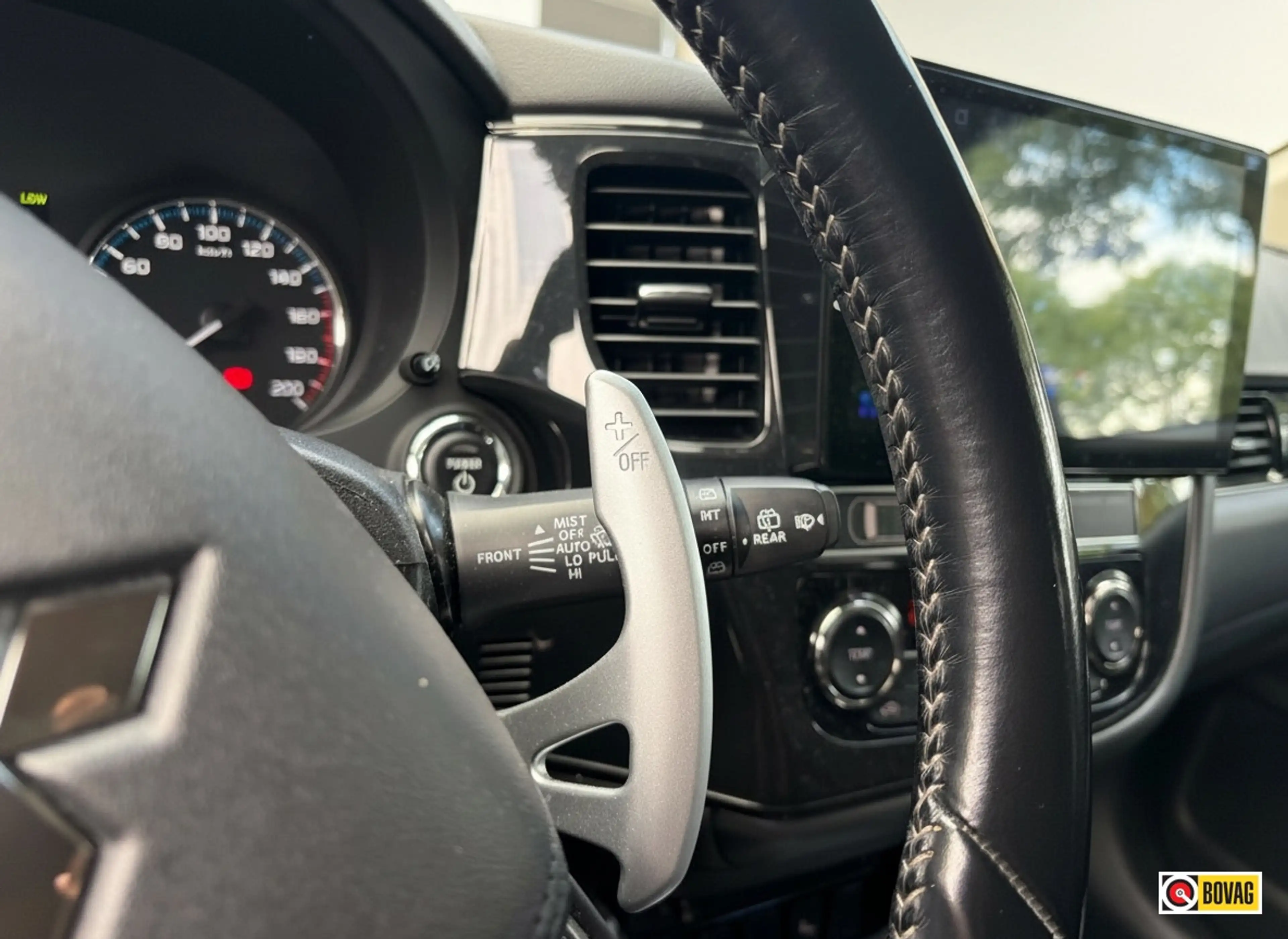 Mitsubishi Outlander 2.4 PHEV Pure+ CARPLAY DODEHOEKDETECTIE KEYLESS — photo 19
