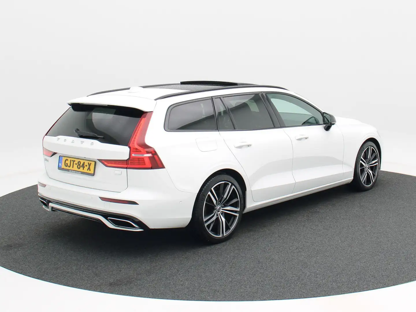 Volvo V60 2.0 T6 340 Pk Automaat Recharge AWD R-Design | Pan Blanc - 2