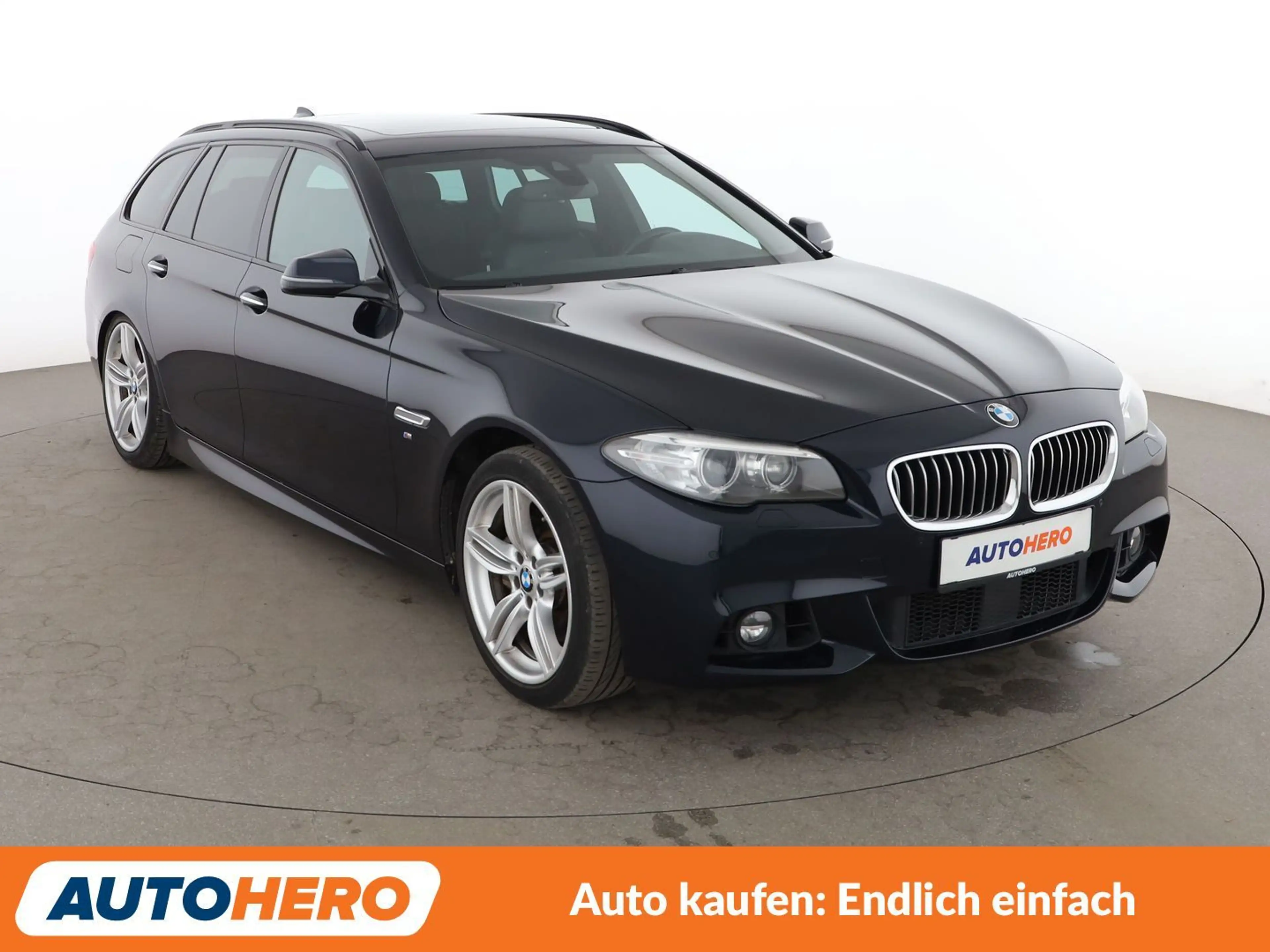 BMW 535 535d xDrive M Sport Aut.*NAVI*HUD*ACC*BI-XENON* — photo 8