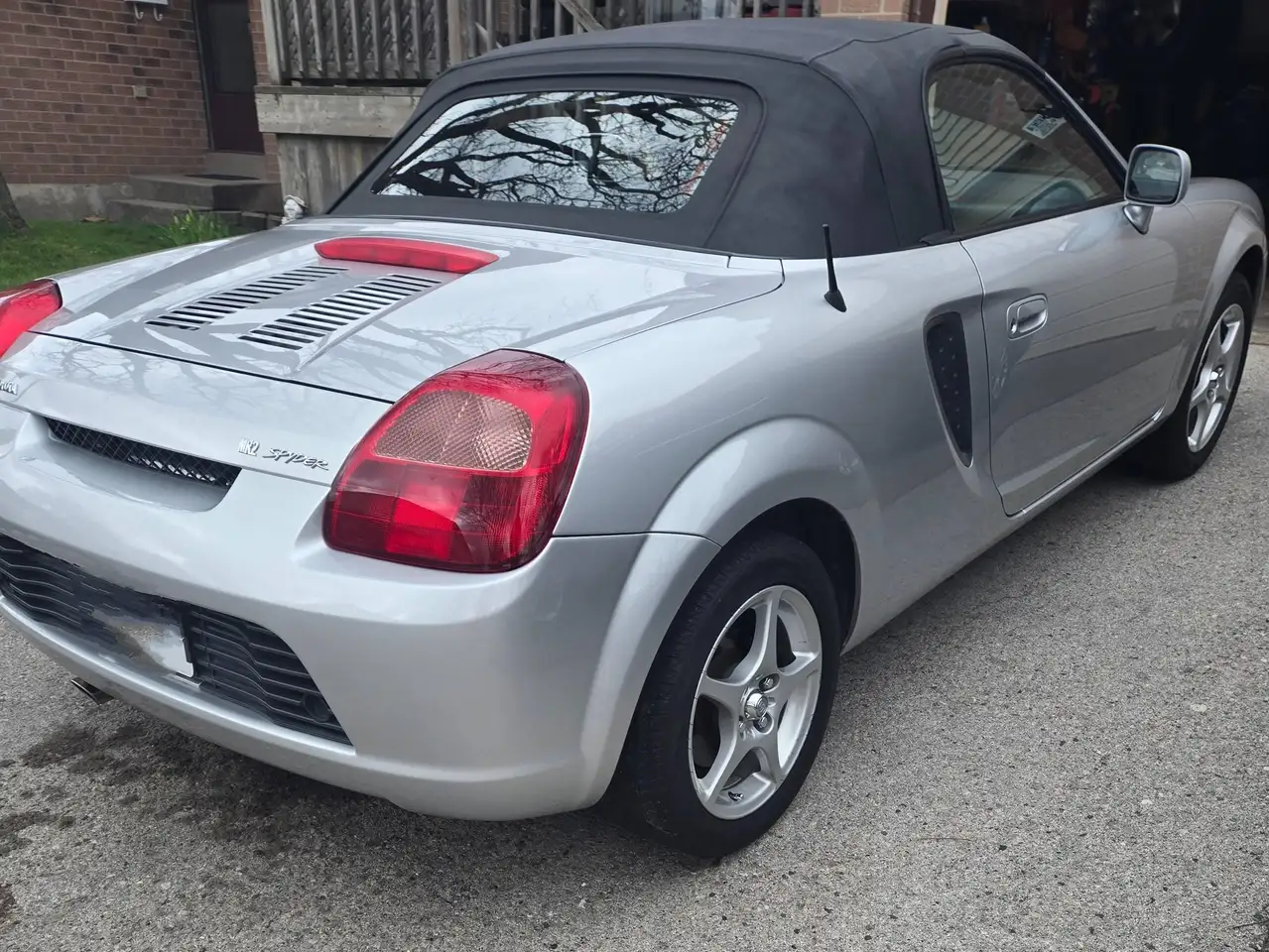 Toyota MR 2 снимка Toyota MR 2