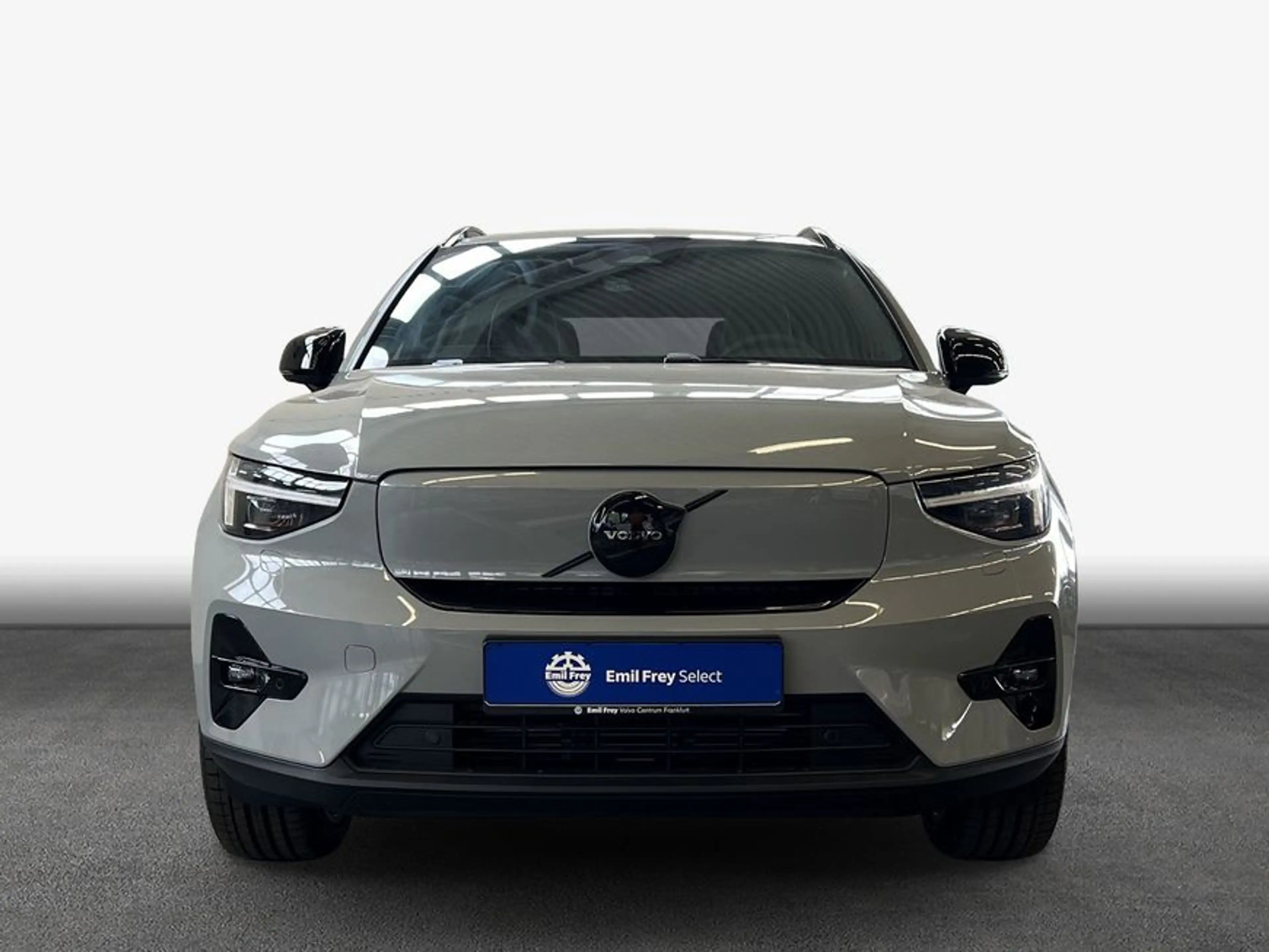 Volvo EX40 Single-M. Extended-Range Plus Black-Edition — photo 3