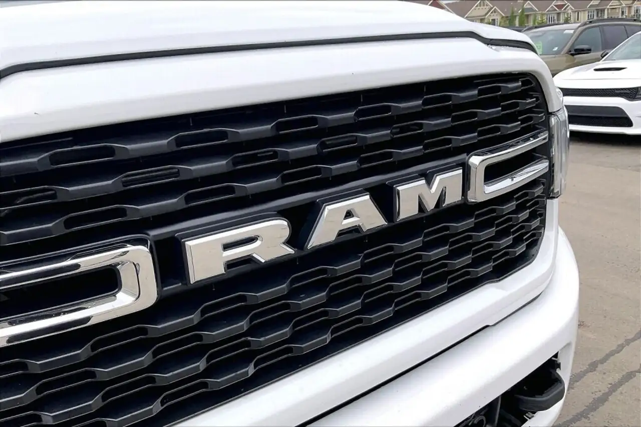 RAM 3500 photo RAM 3500