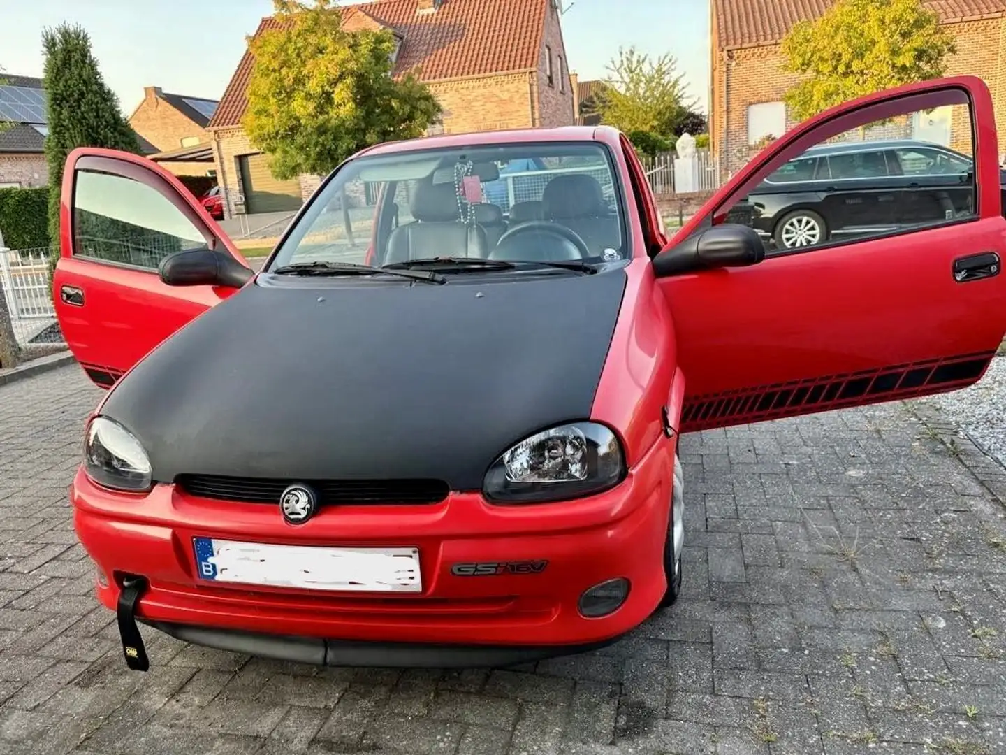 Opel Corsa Corsa b Rood - 1