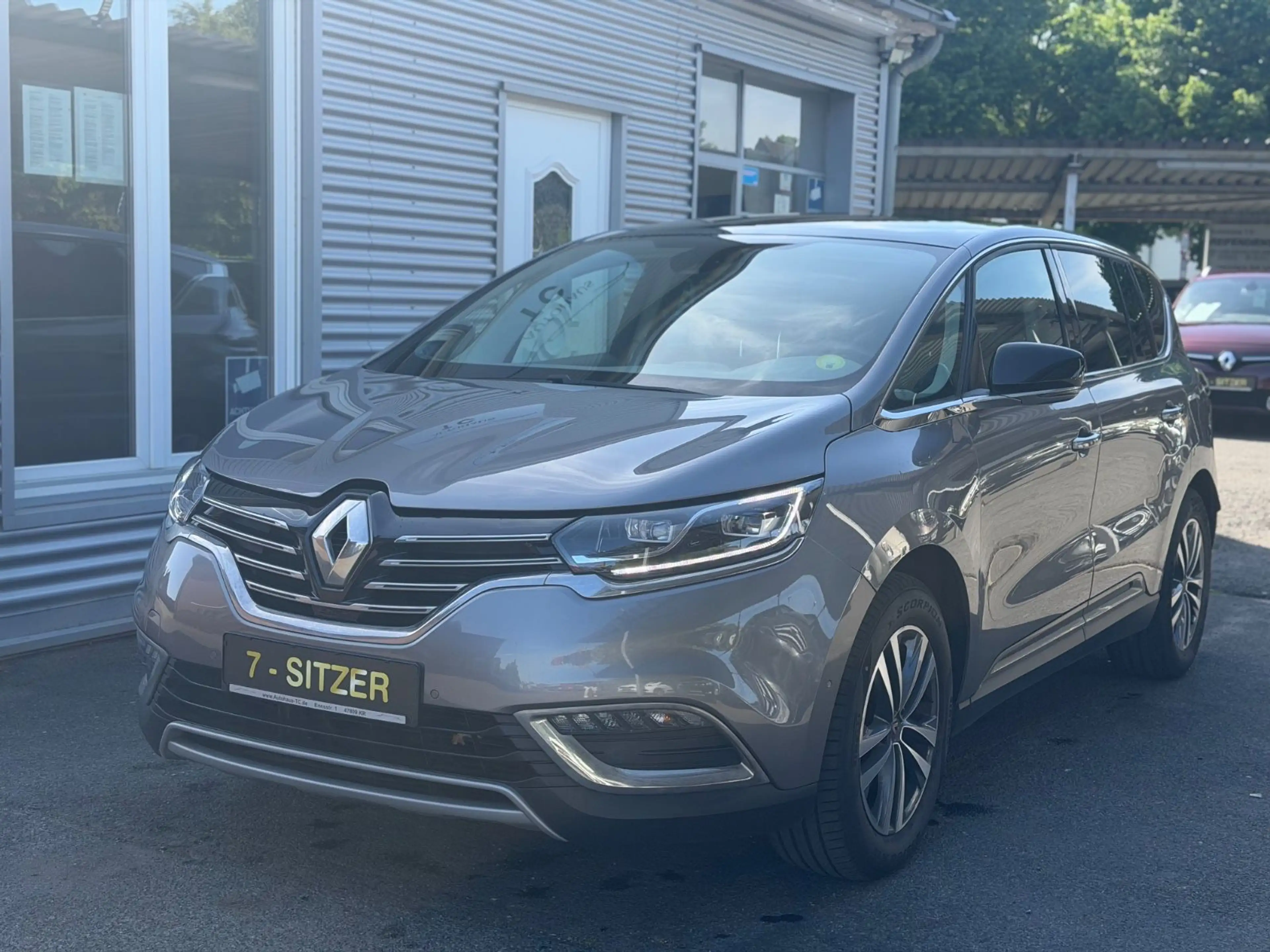 Renault Espace V Intens 7/SITZER+AUTOMATIK+1.HAND+PANO