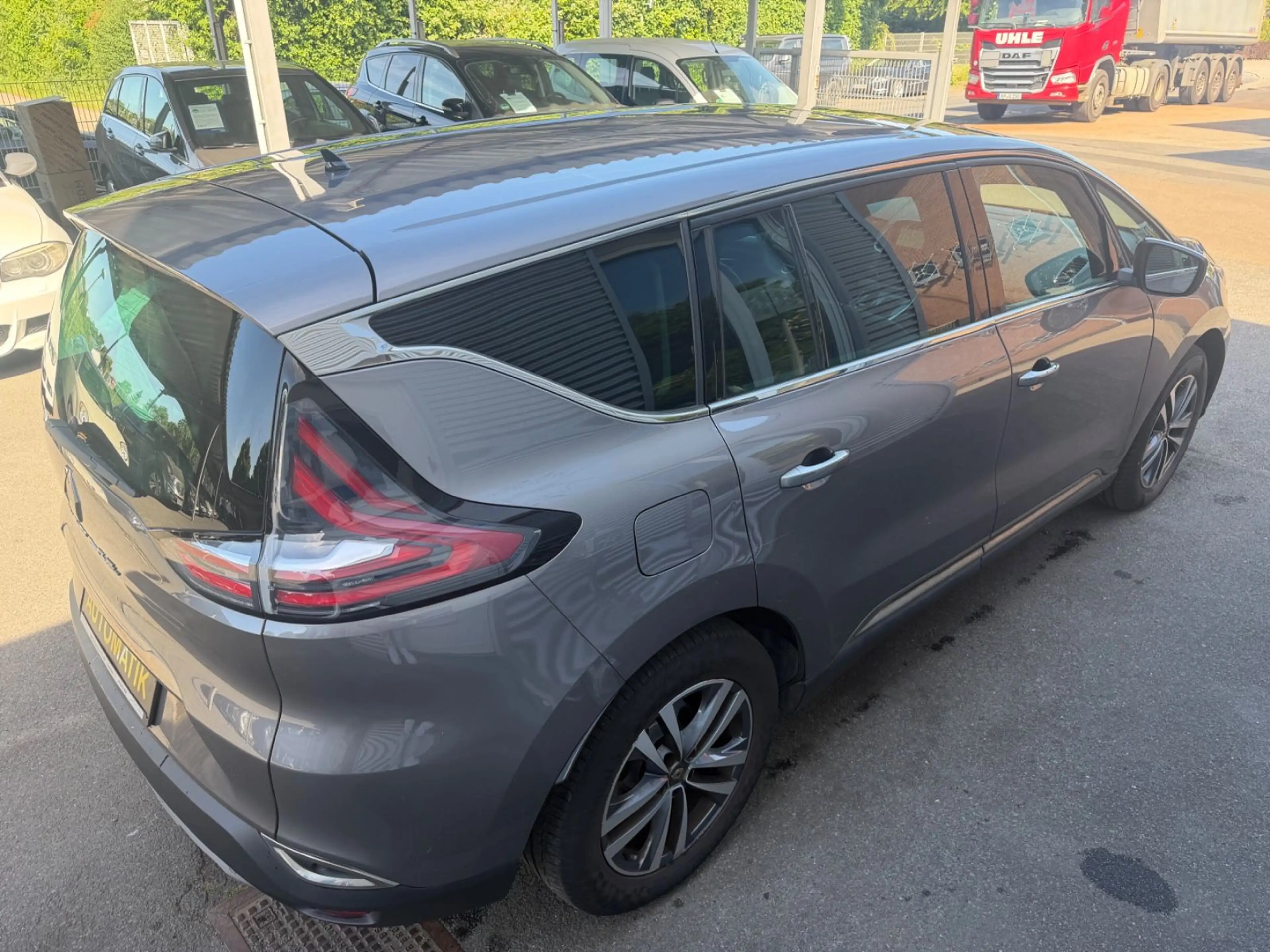Renault Espace V Intens 7/SITZER+AUTOMATIK+1.HAND+PANO — photo 12