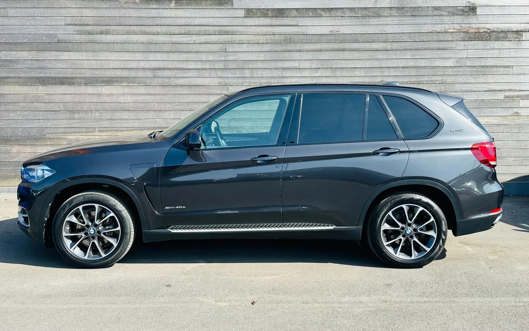 BMW X5 4.0 e **PANO**SPORTSEATS**HUD**LED**TOP!!!! Gris - 2