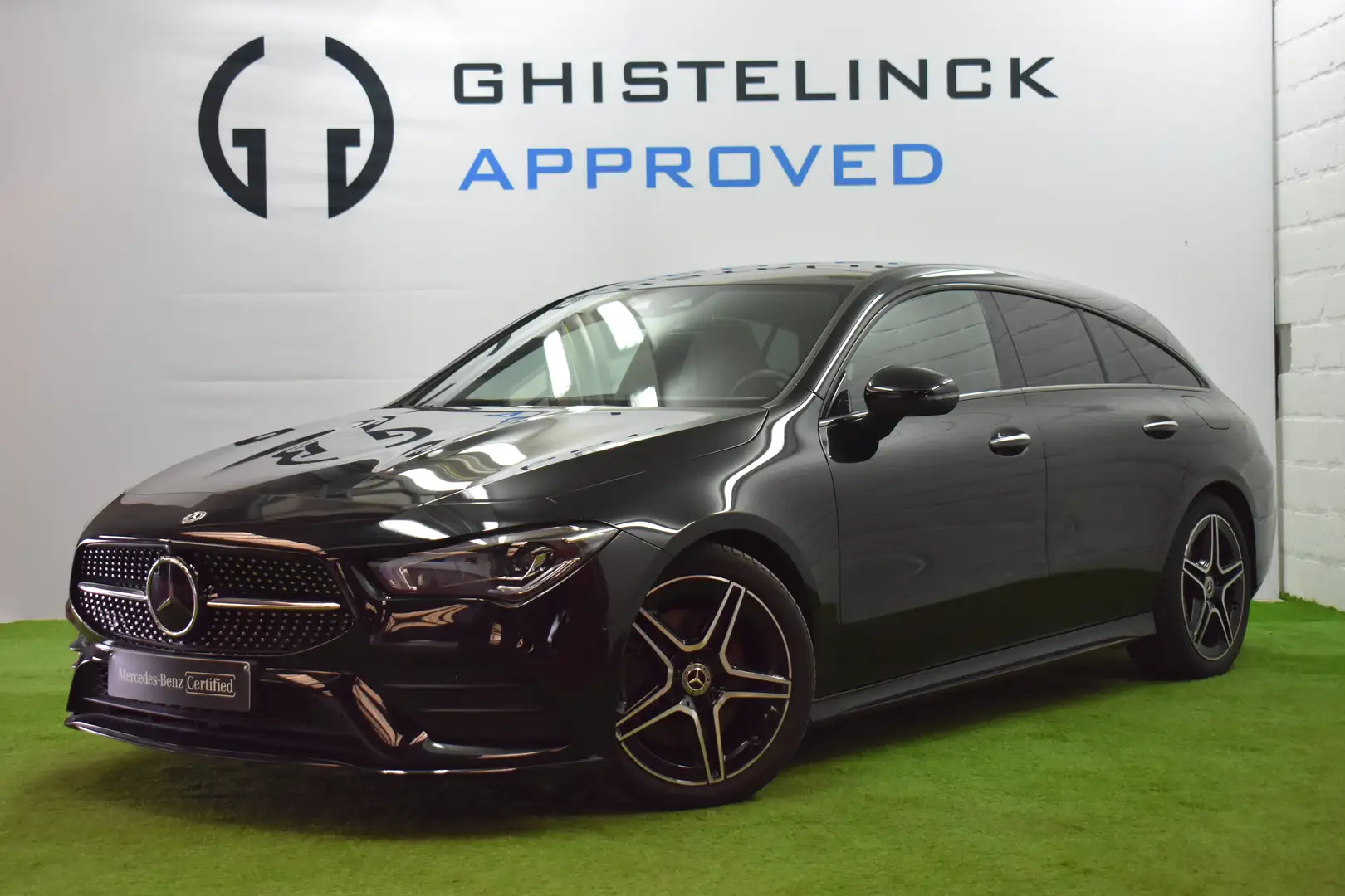Mercedes-Benz CLA 200 d Shooting Brake+AMG-Line+Pano+Ambient+HUD Schwarz - 1