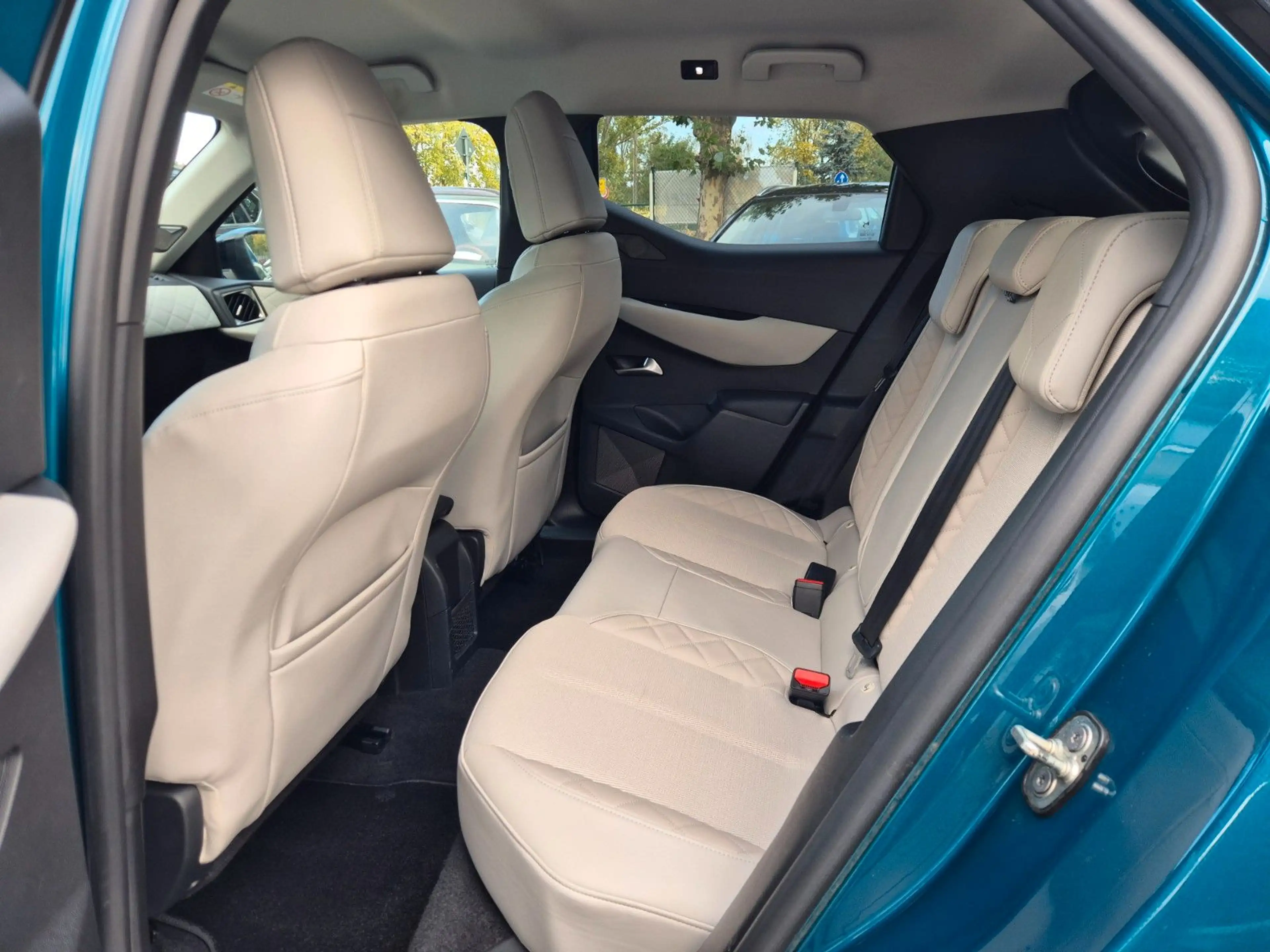 DS Automobiles DS 3 Crossback So Chic *LED *Kamera *Headup *SHZ — photo 12