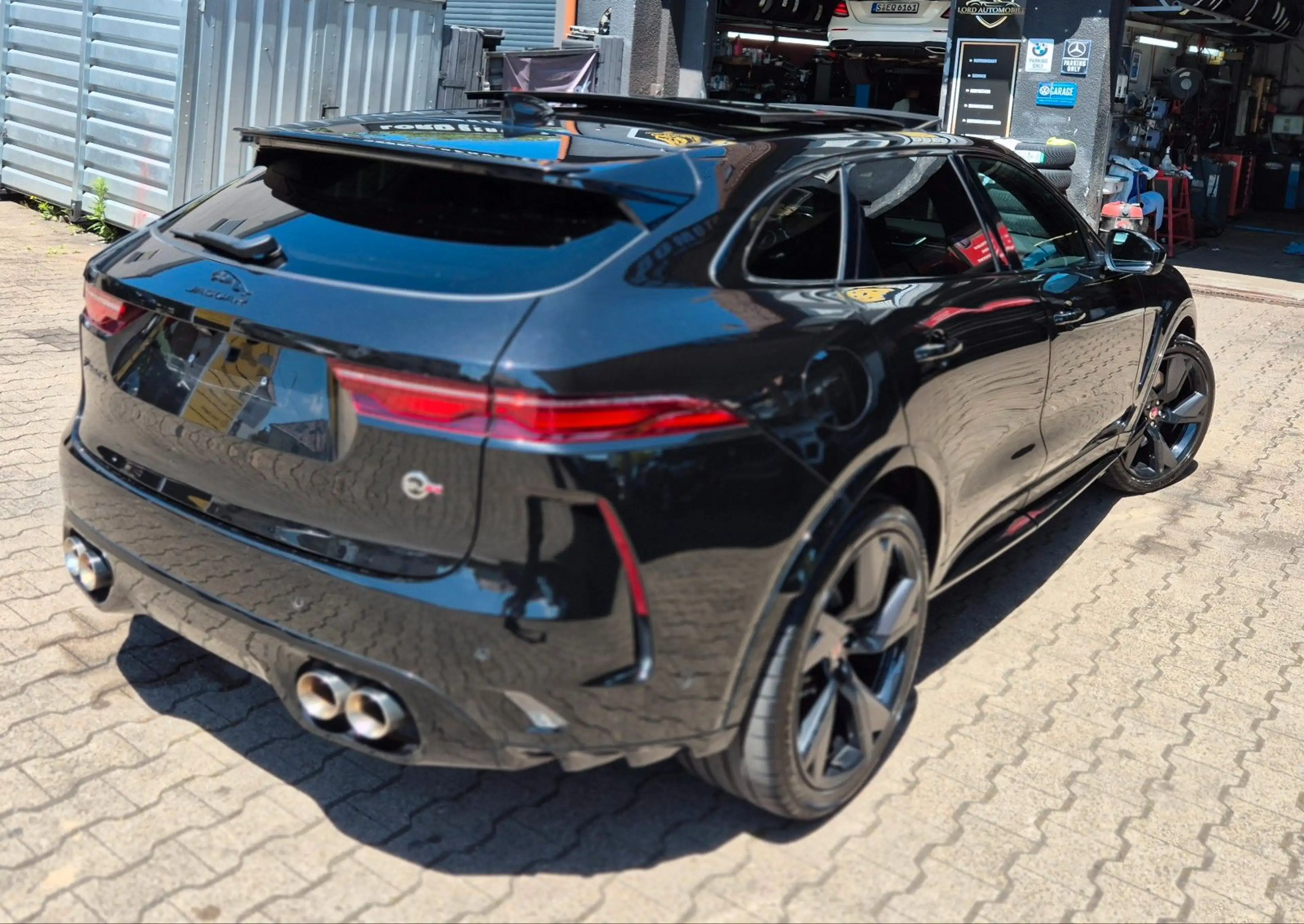 Jaguar F-Pace F-PACE SVR 5,0 Performance /Black Edition — photo 10