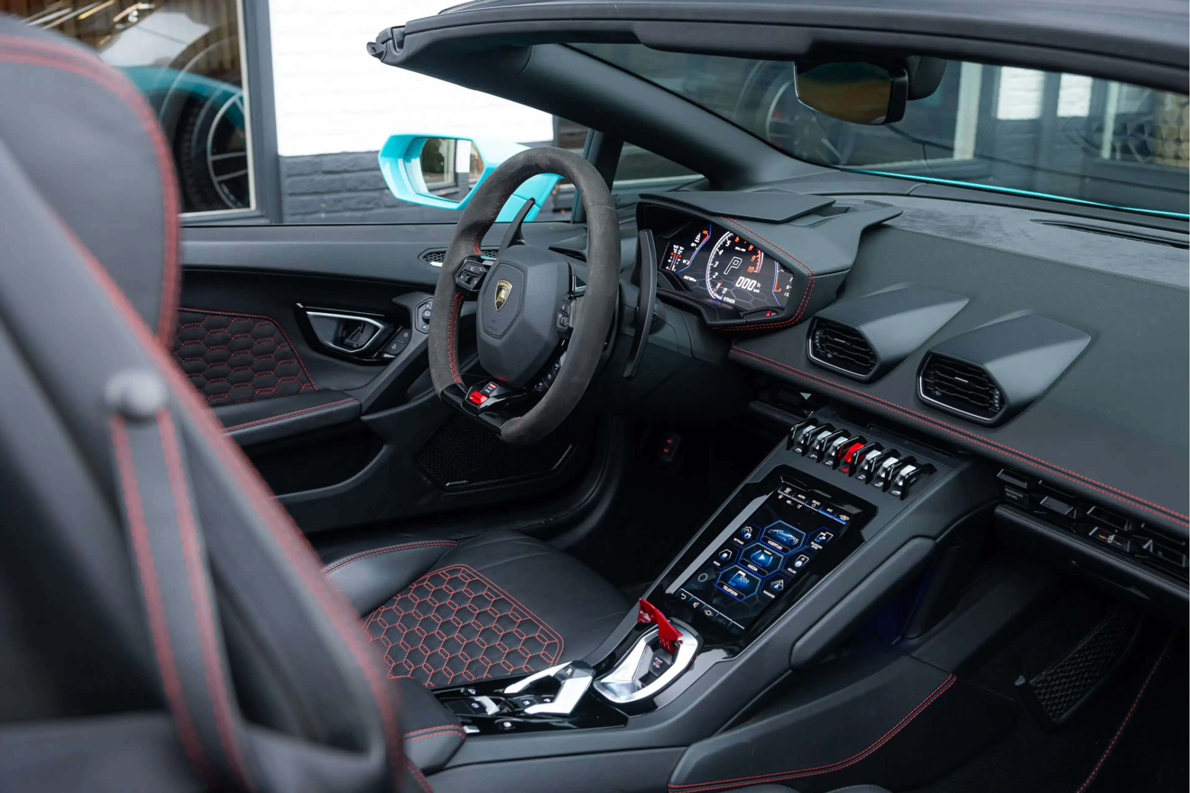 Lamborghini Huracán Evo Spyder 5.2 V10 EVO Spyder Novitec - Tiffany Bl — photo 17