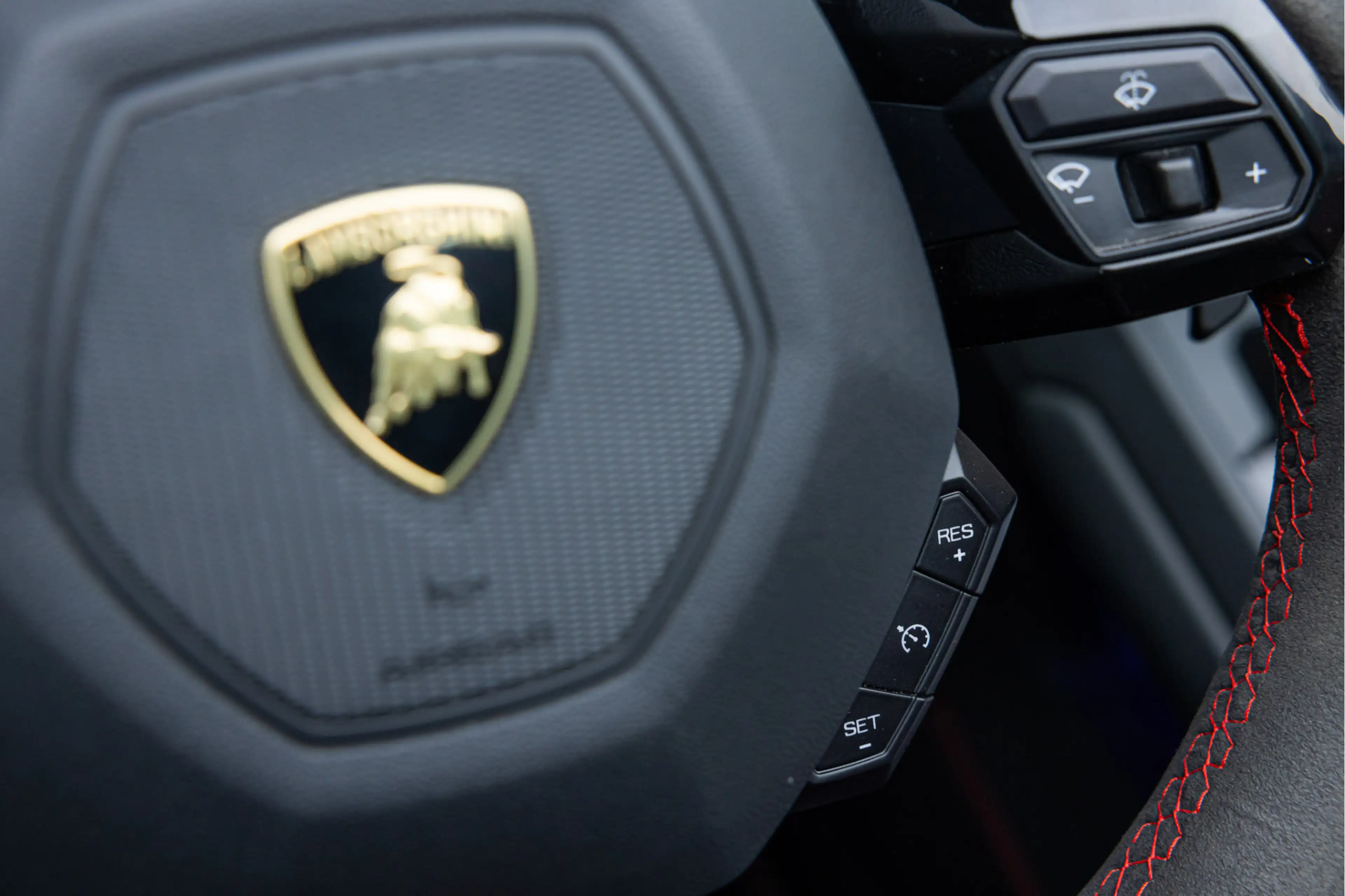 Lamborghini Huracán Evo Spyder 5.2 V10 EVO Spyder Novitec - Tiffany Bl — photo 26