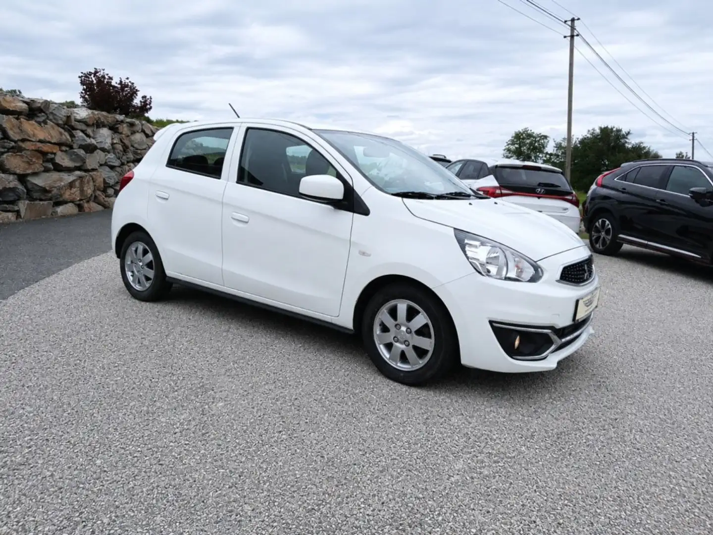 Mitsubishi Space Star AKTION Weiß - 2