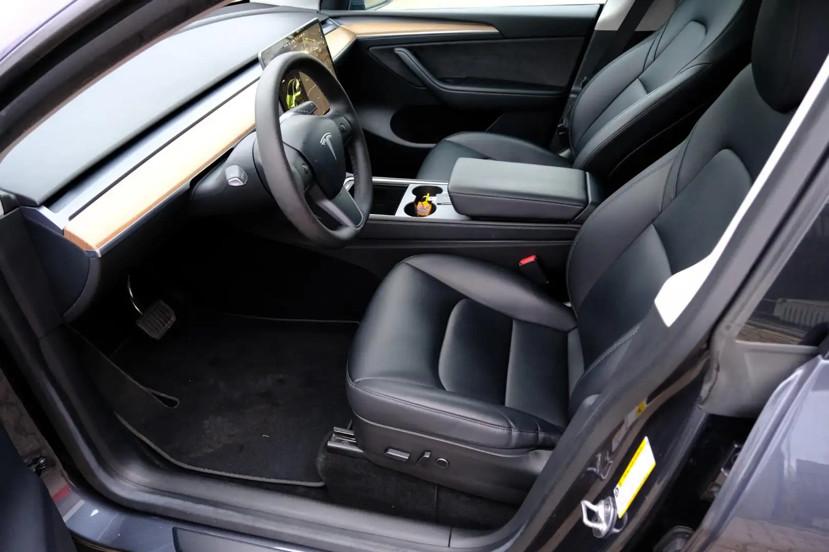 Tesla Model Y Long Range AWD Dual Motor 75 kWh Aut. Pano|AutoPil Gris - 2