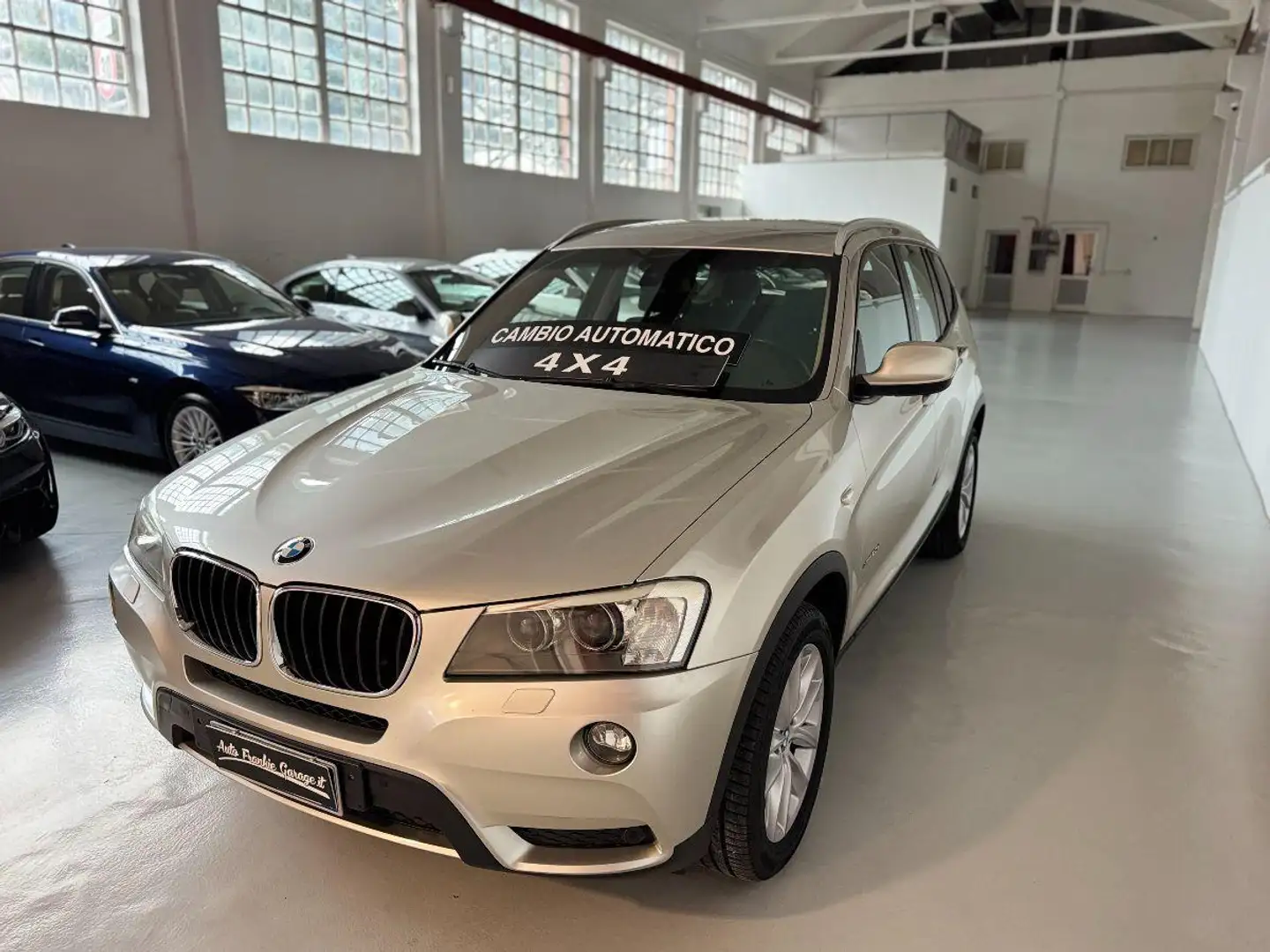 BMW X3 xDrive20d Futura Gris - 1