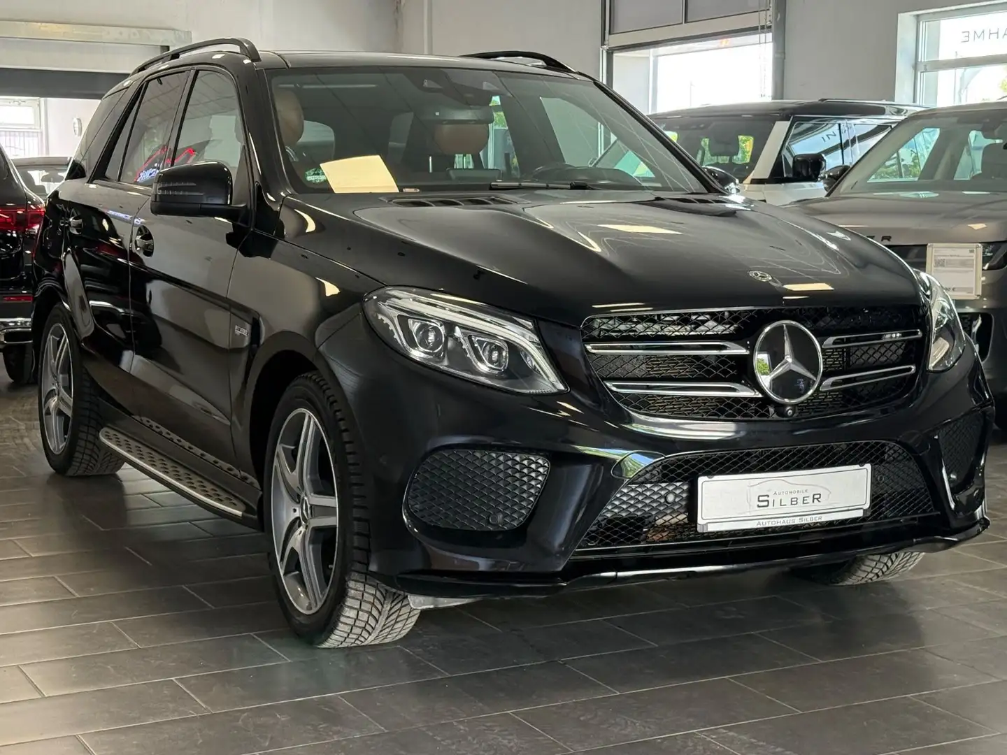 Mercedes-Benz GLE 43 AMG Night/HUD/Pano/360/Memory Noir - 2