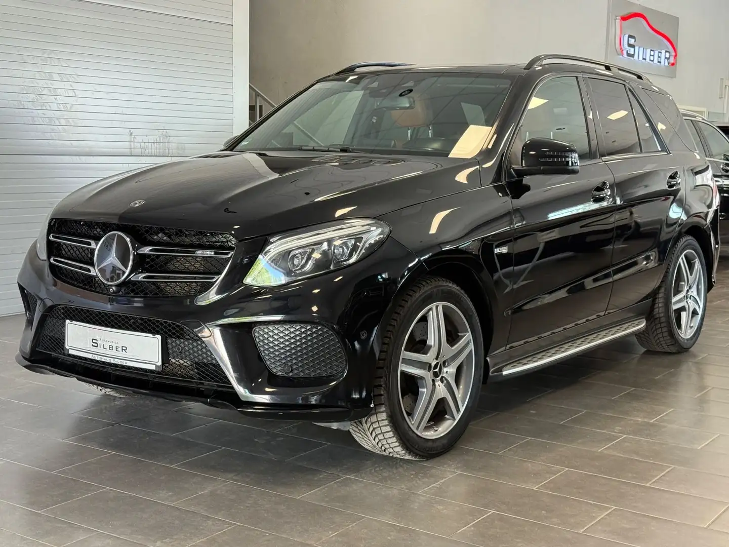 Mercedes-Benz GLE 43 AMG Night/HUD/Pano/360/Memory Noir - 1
