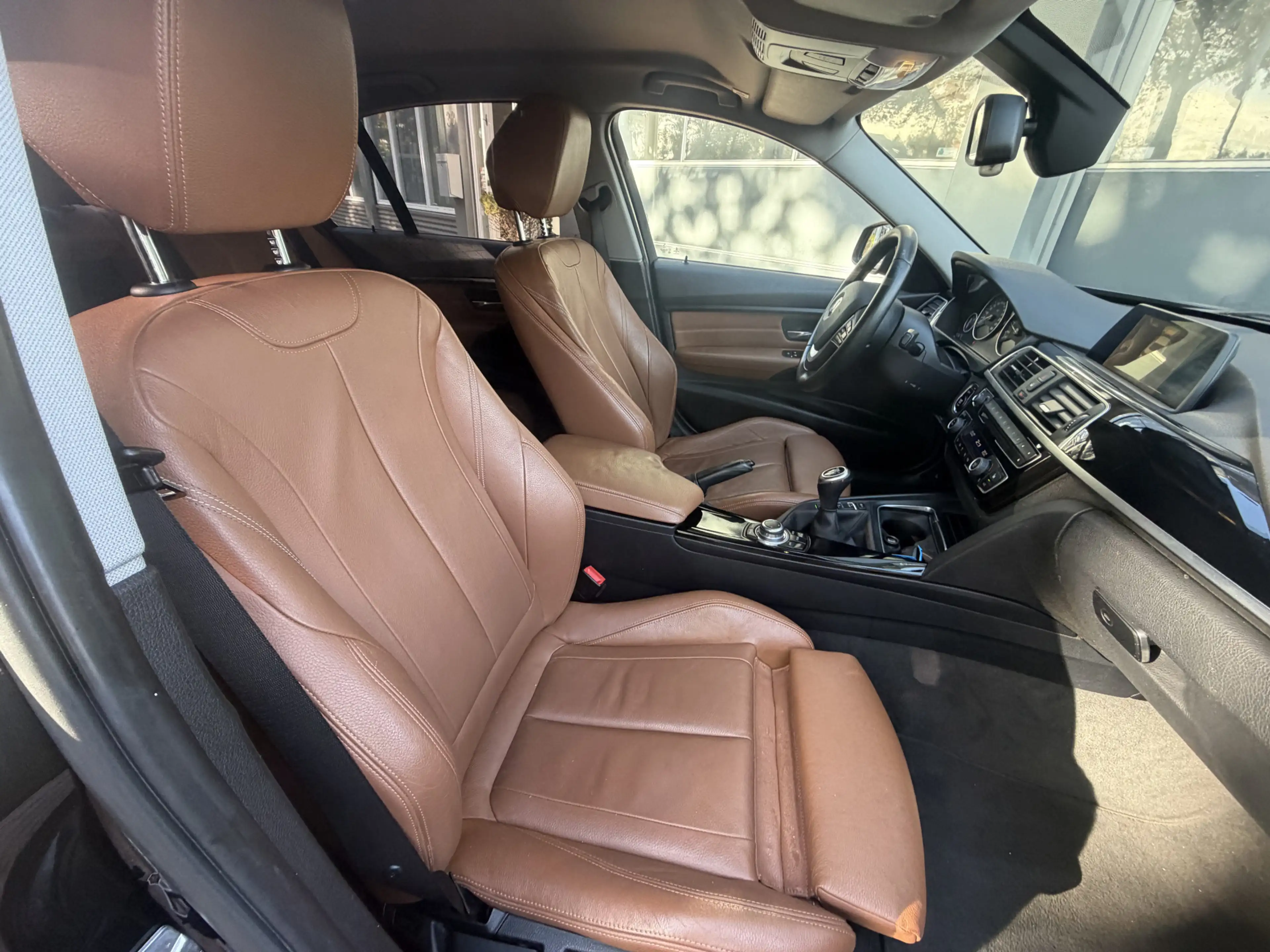 BMW 318 3-serie 318i Luxury | Leder | 18” LMV | Navi | Cru — photo 45