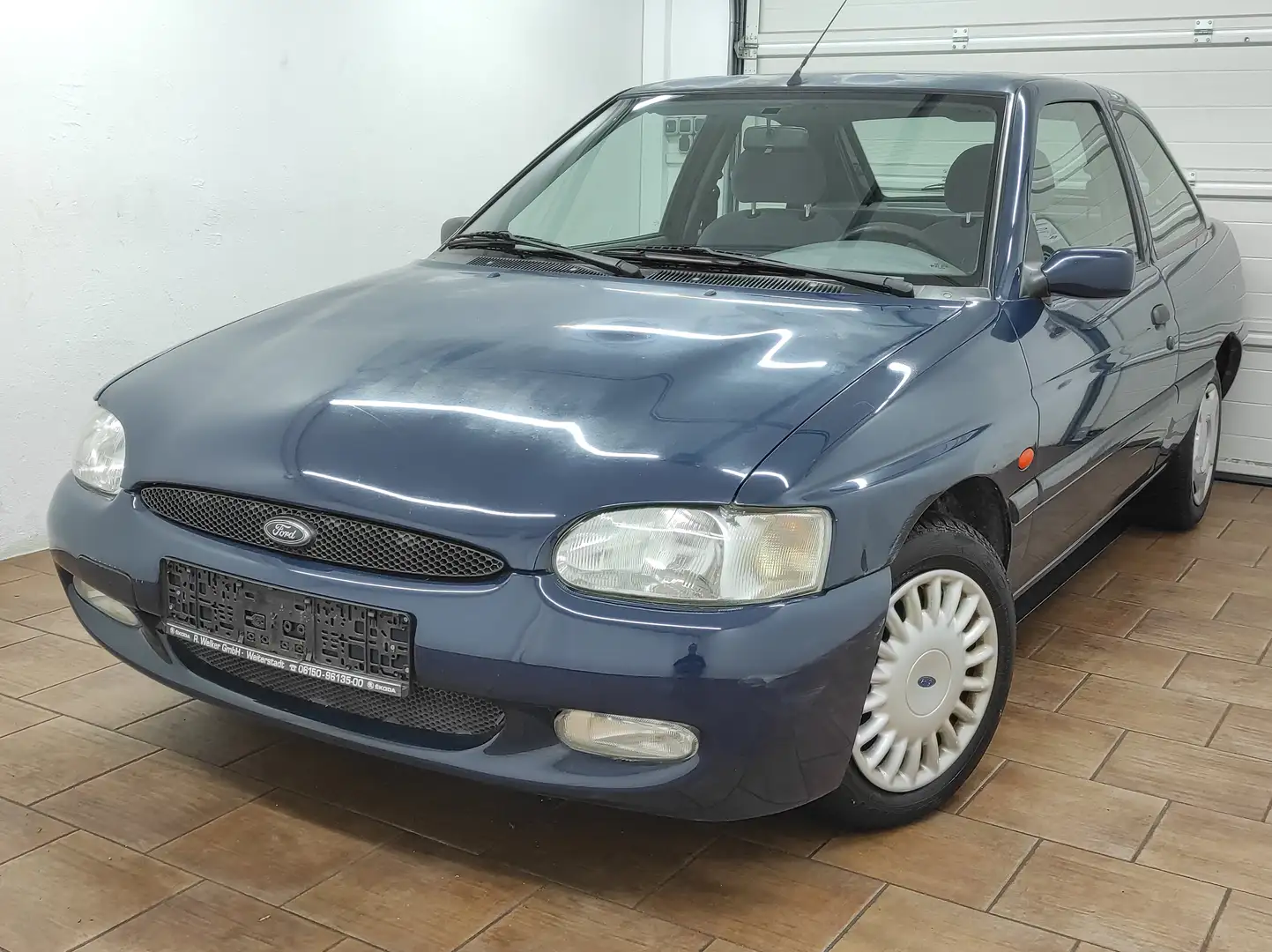 Ford Escort Classic 1-HAND TÜV 6-2025 SERVO ABS SCHIEBEDACH Modrá - 2