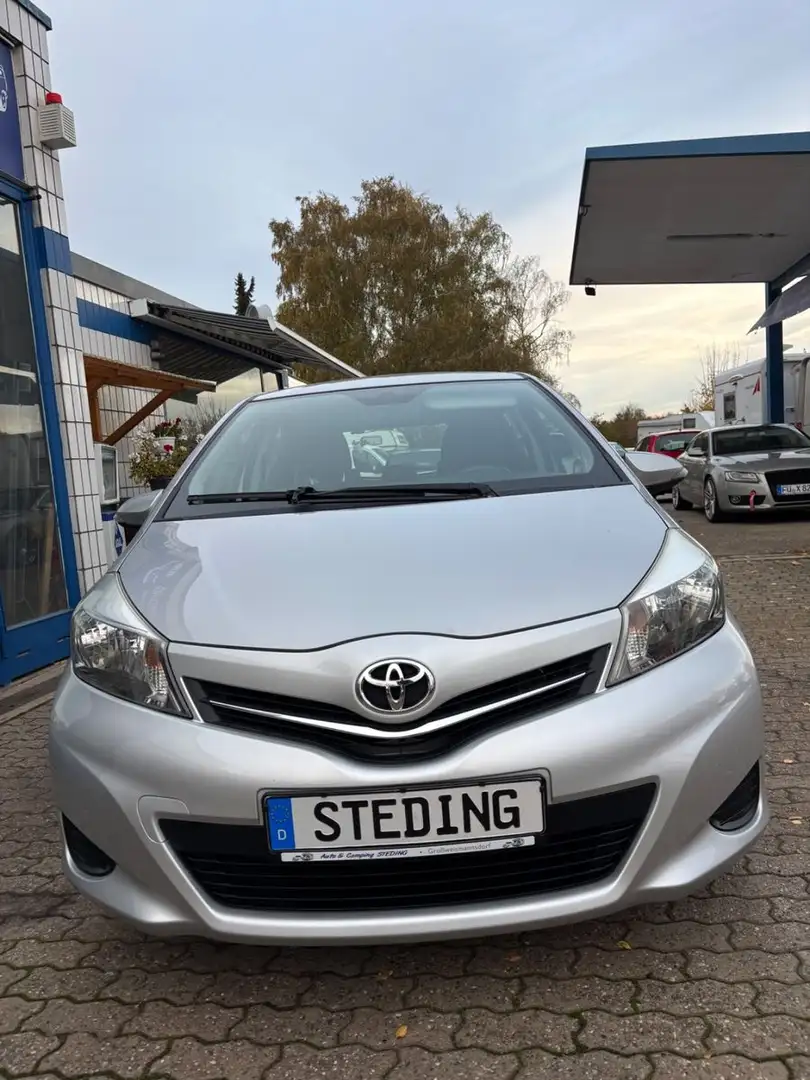 Toyota Yaris Life - Klima - Kamera - 5 Türen - Tüv NEU Argent - 2