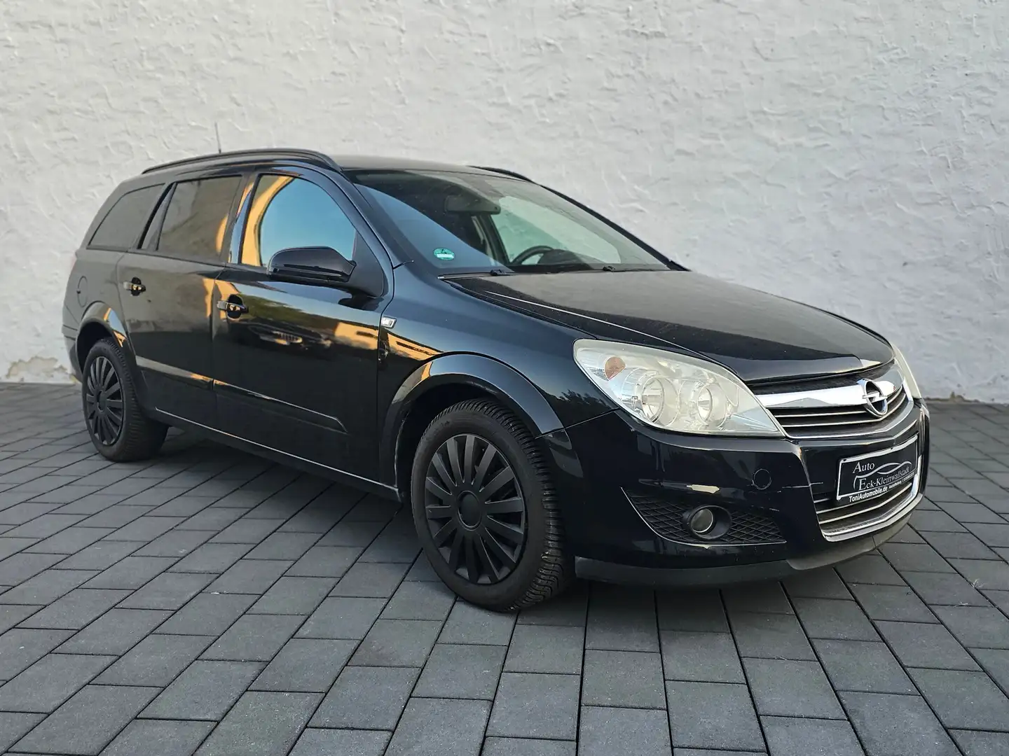 Opel Astra CATCH ME*1.6*NAVI*INSPEKTION TÜV NEU! Schwarz - 1