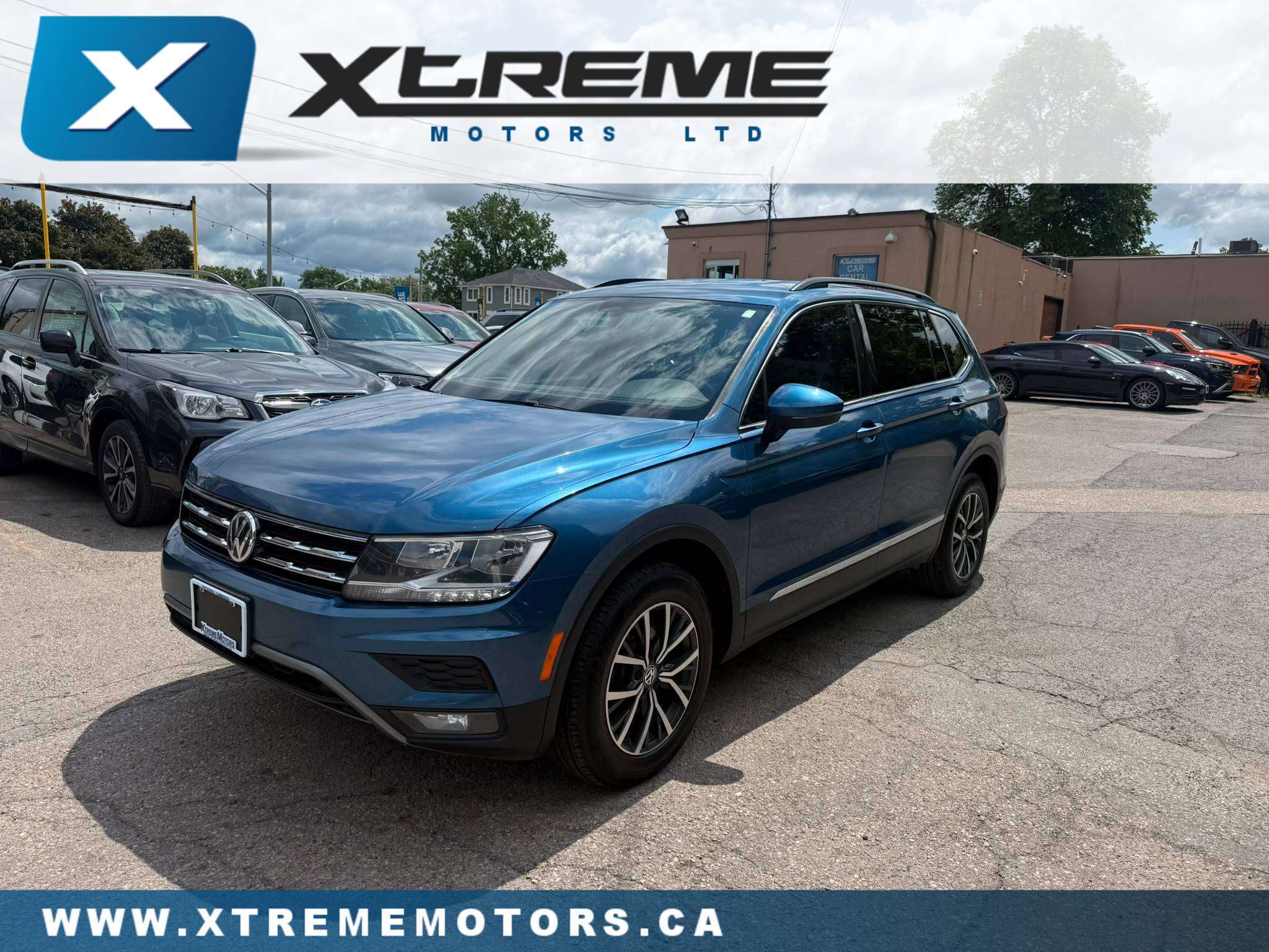 Blue 2018 Volkswagen Tiguan SUV / Crossover  Automatic