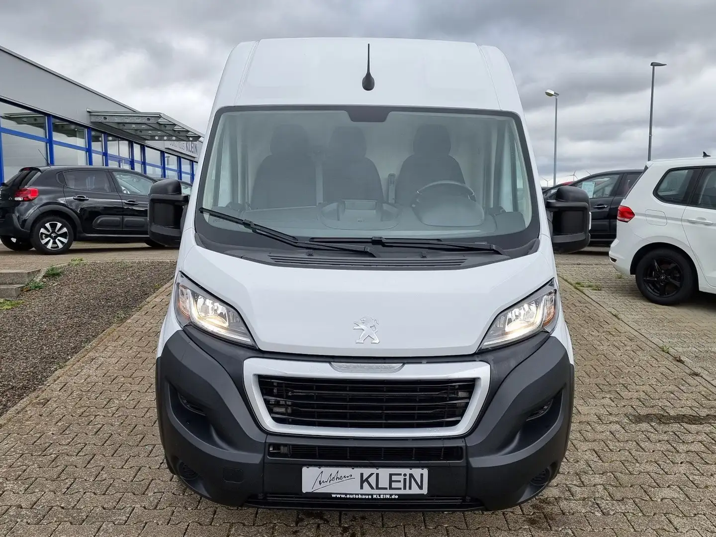 Peugeot Boxer Kasten L3H2 BlueHDi140 -KLIMA-NAVI-CAM-PDC Weiß - 1
