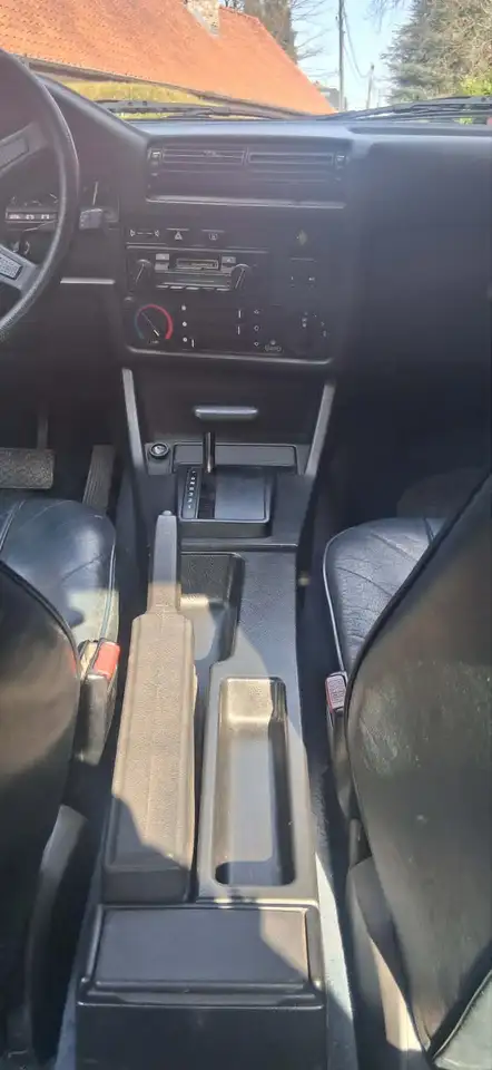 BMW 323 e30, foto 10